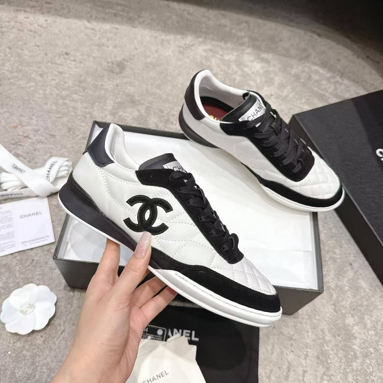 CHANE1 高品質ダブルCカジュアルシューズ【50％割引+送料無料】