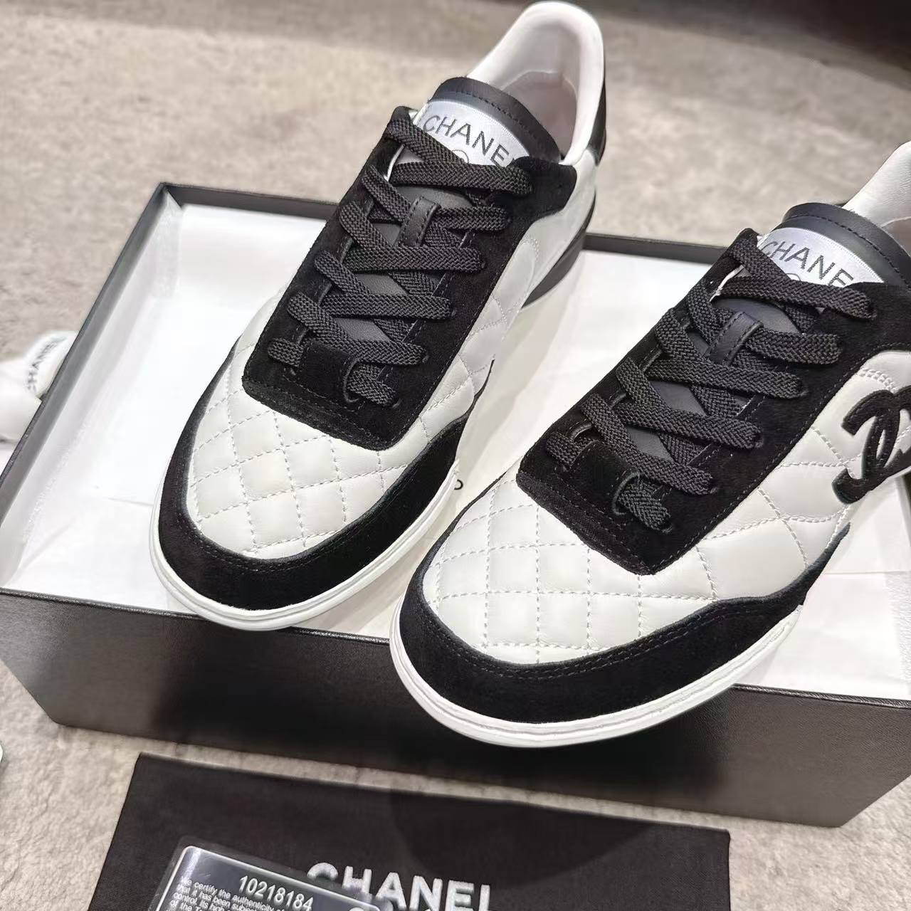 CHANE1 高品質ダブルCカジュアルシューズ【50％割引+送料無料】