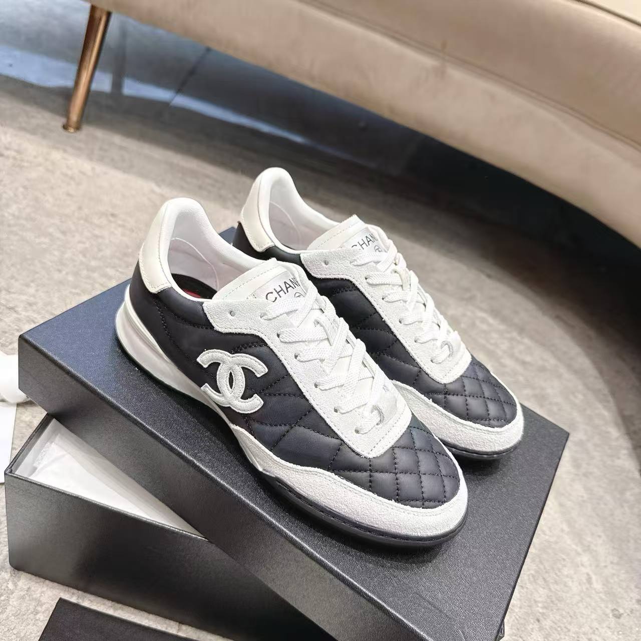 CHANE1 高品質ダブルCカジュアルシューズ【50％割引+送料無料】