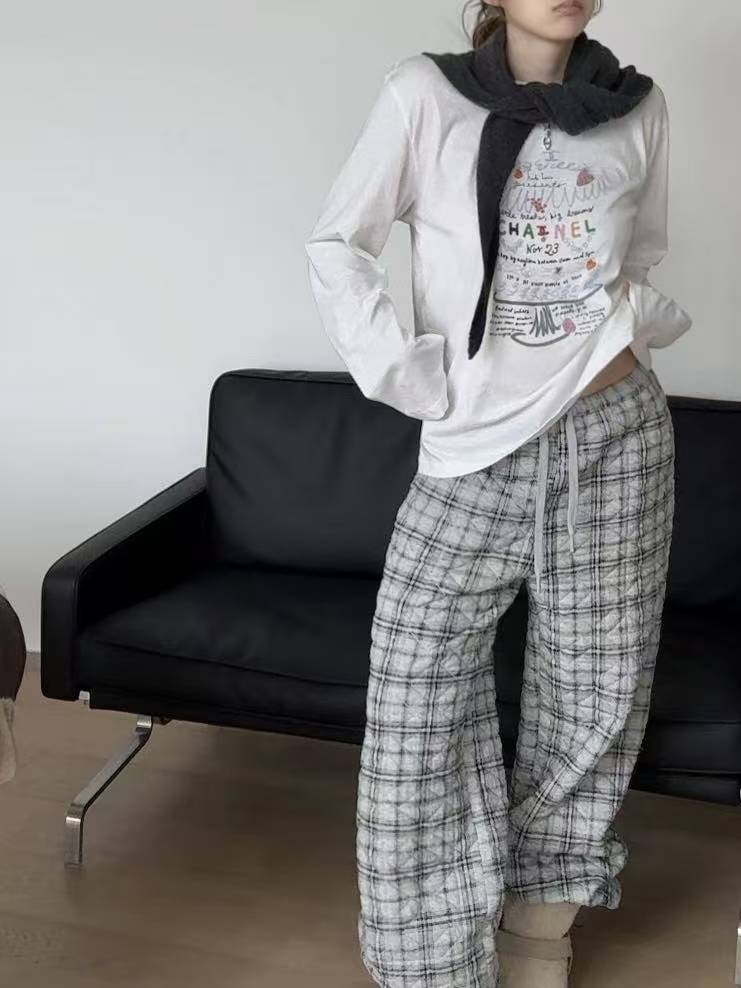 CHANE1 レタリング長袖Tシャツ【50％割引+送料無料】