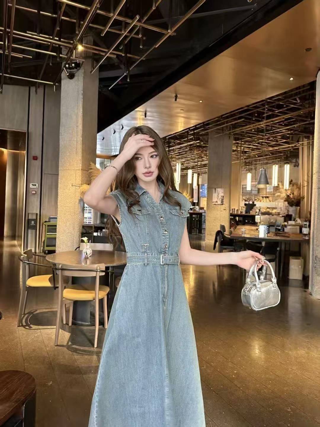 DIOR デニム半袖ワンピース【50％割引+送料無料】