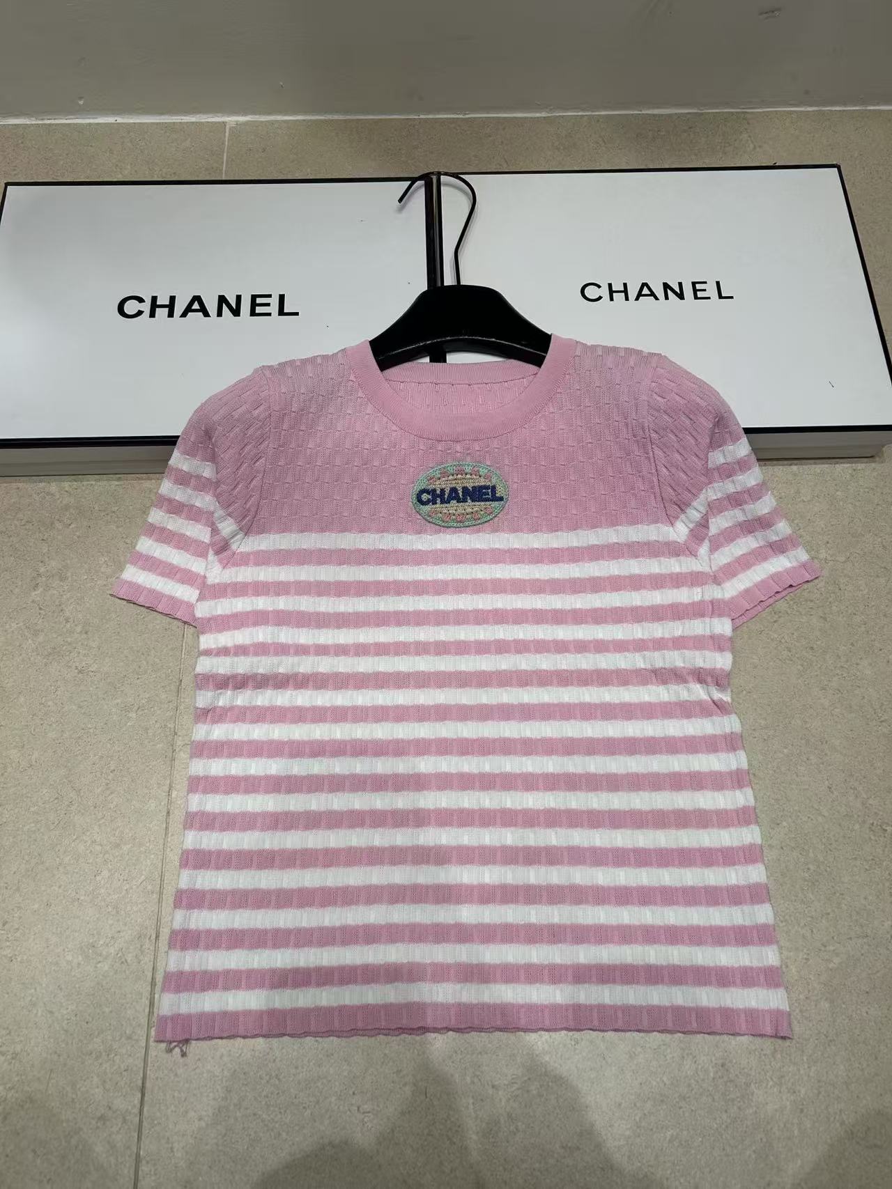 CHANE1 ストライプ柄レタードセーター【50％割引+送料無料】