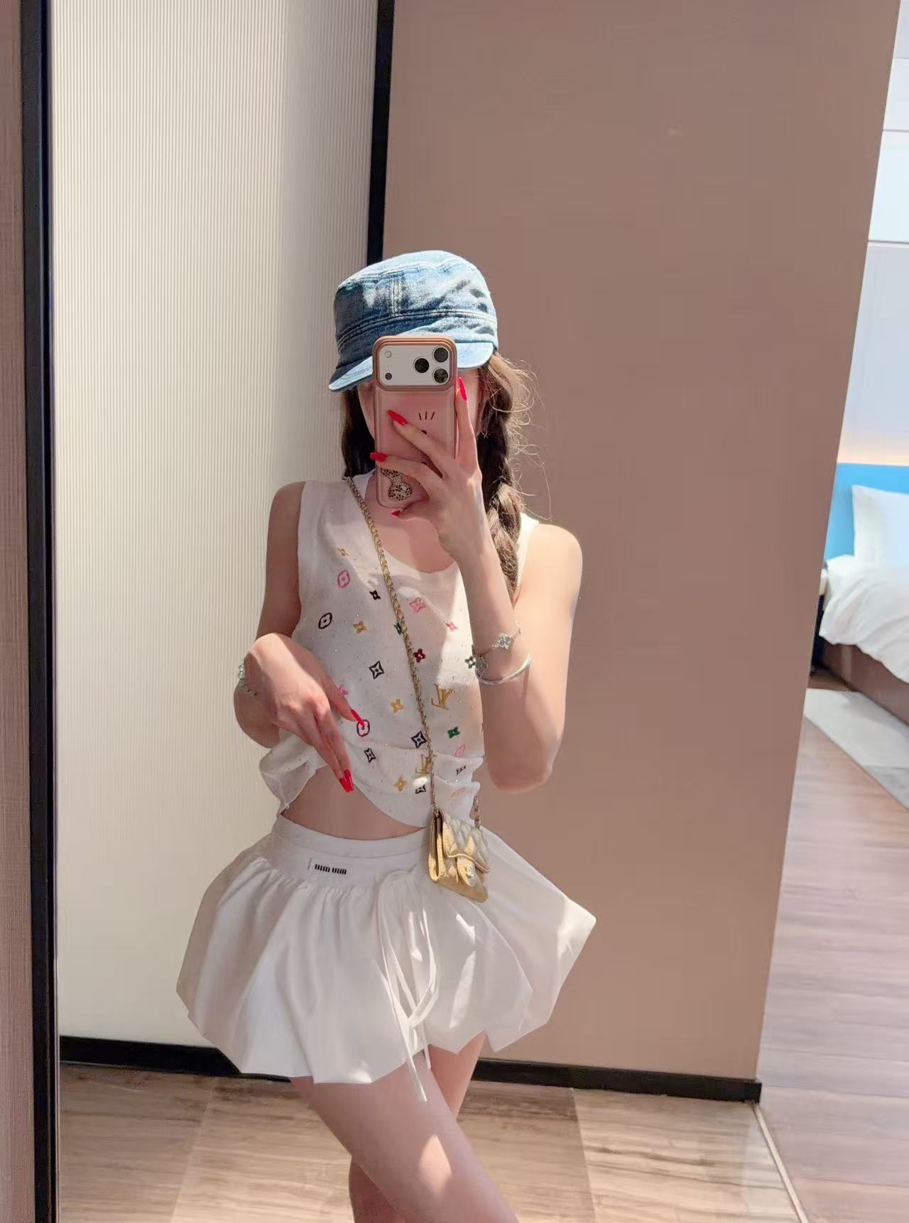 LV 四つ葉のクローバー刺繍 ウールベスト【50％割引+送料無料】