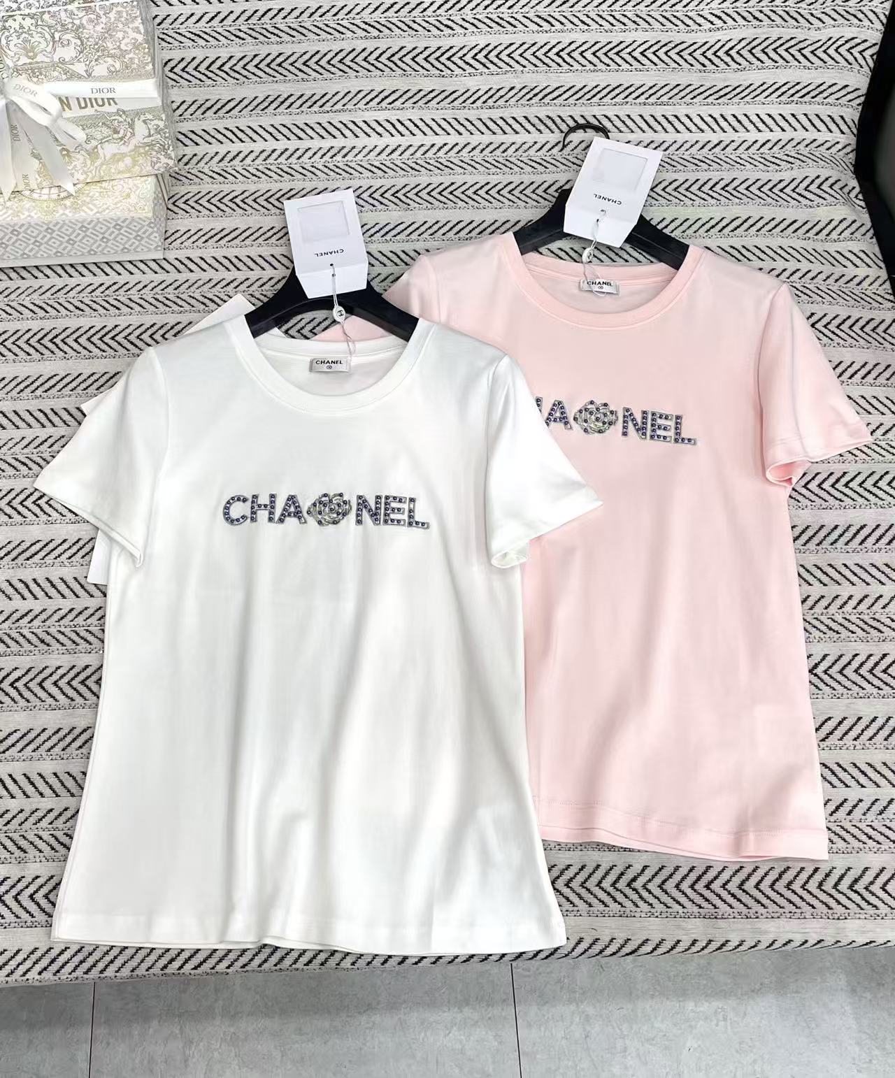 CHANE1 3D刺繍ビーズ付きカメリアTシャツ【50％割引+送料無料】