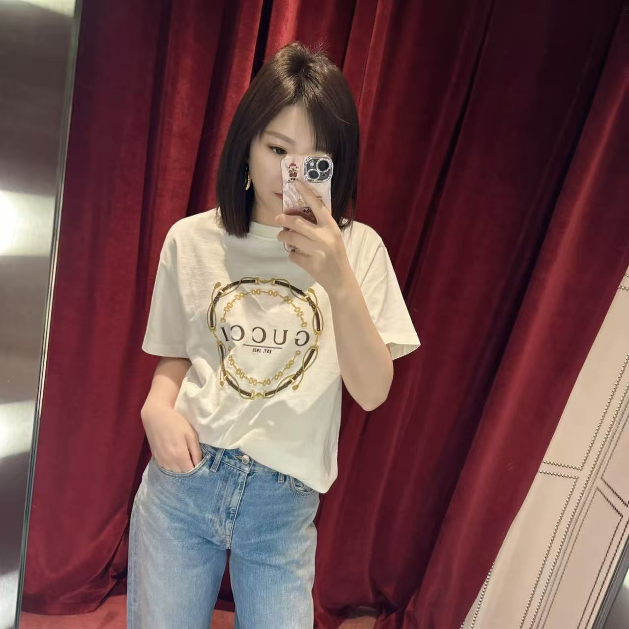 GUCCI 刺繍ロゴTシャツ【50％割引+送料無料】