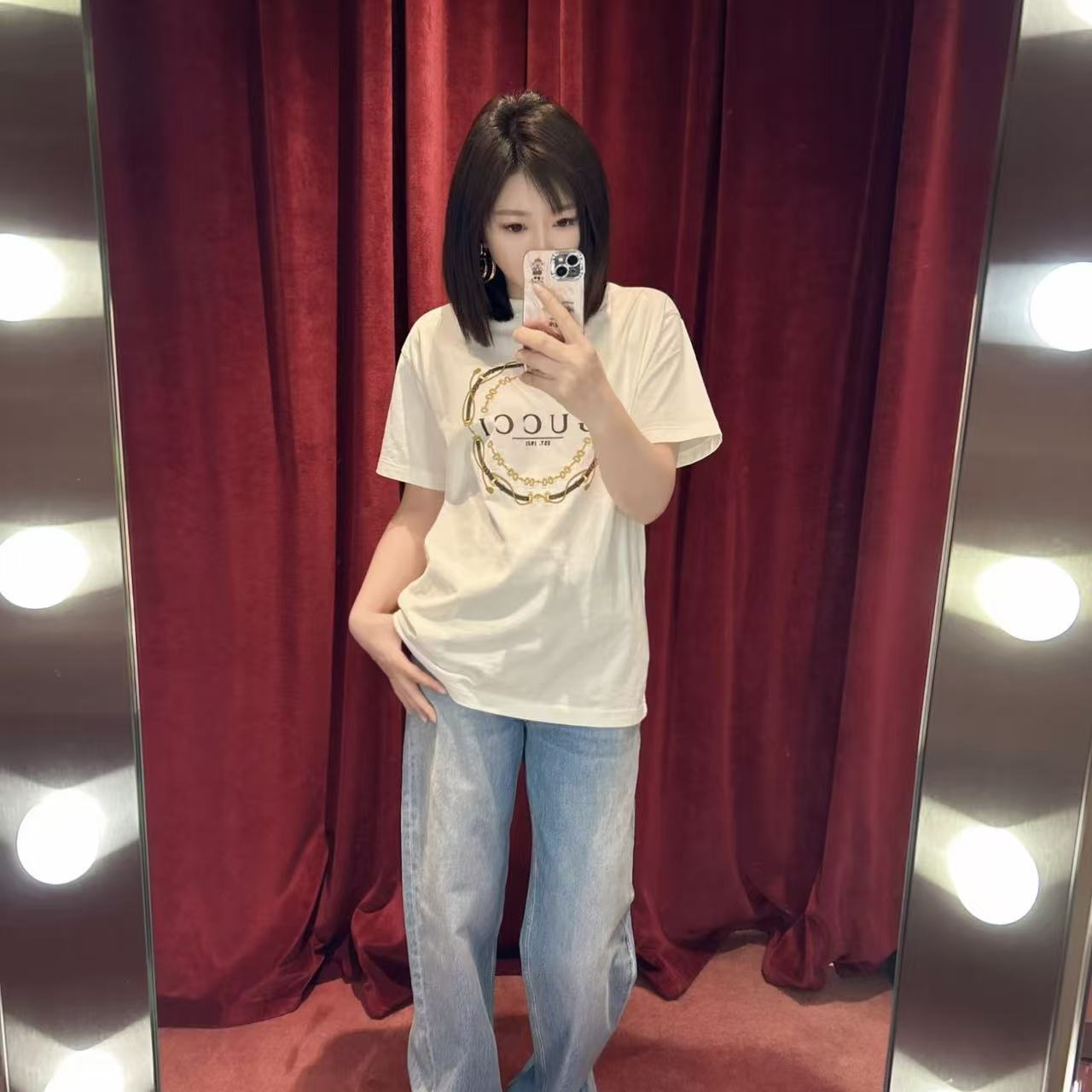 GUCCI 刺繍ロゴTシャツ【50％割引+送料無料】