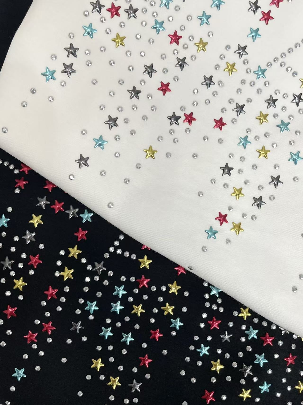 CHANE1 ラインストーン レインボー スター レター Tシャツ【50％割引+送料無料】