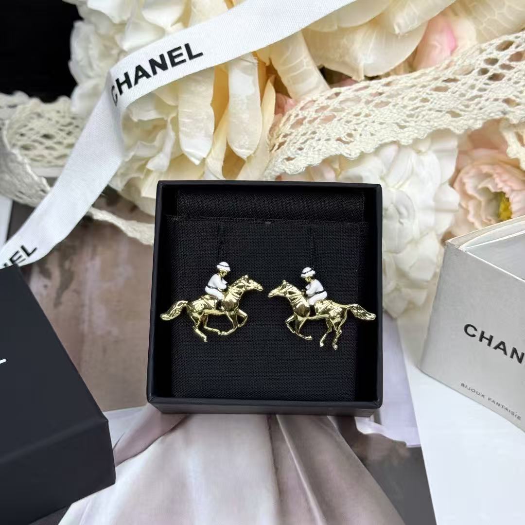 CHANE1 乗馬モチーフ イヤリング＋ネックレス ツーピースセット【50％割引+送料無料】