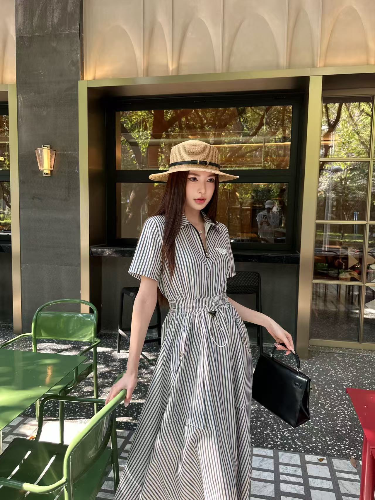 PR4DA 高品質トライアングルロゴストライプドレス【50％割引+送料無料】