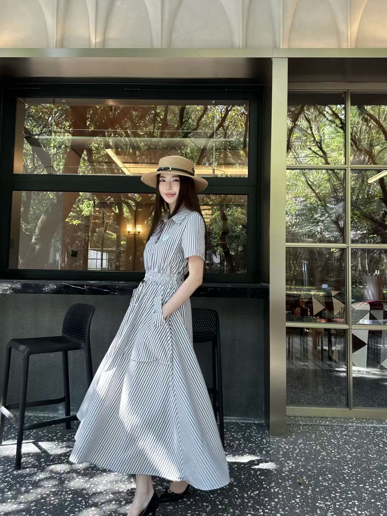 PR4DA 高品質トライアングルロゴストライプドレス【50％割引+送料無料】