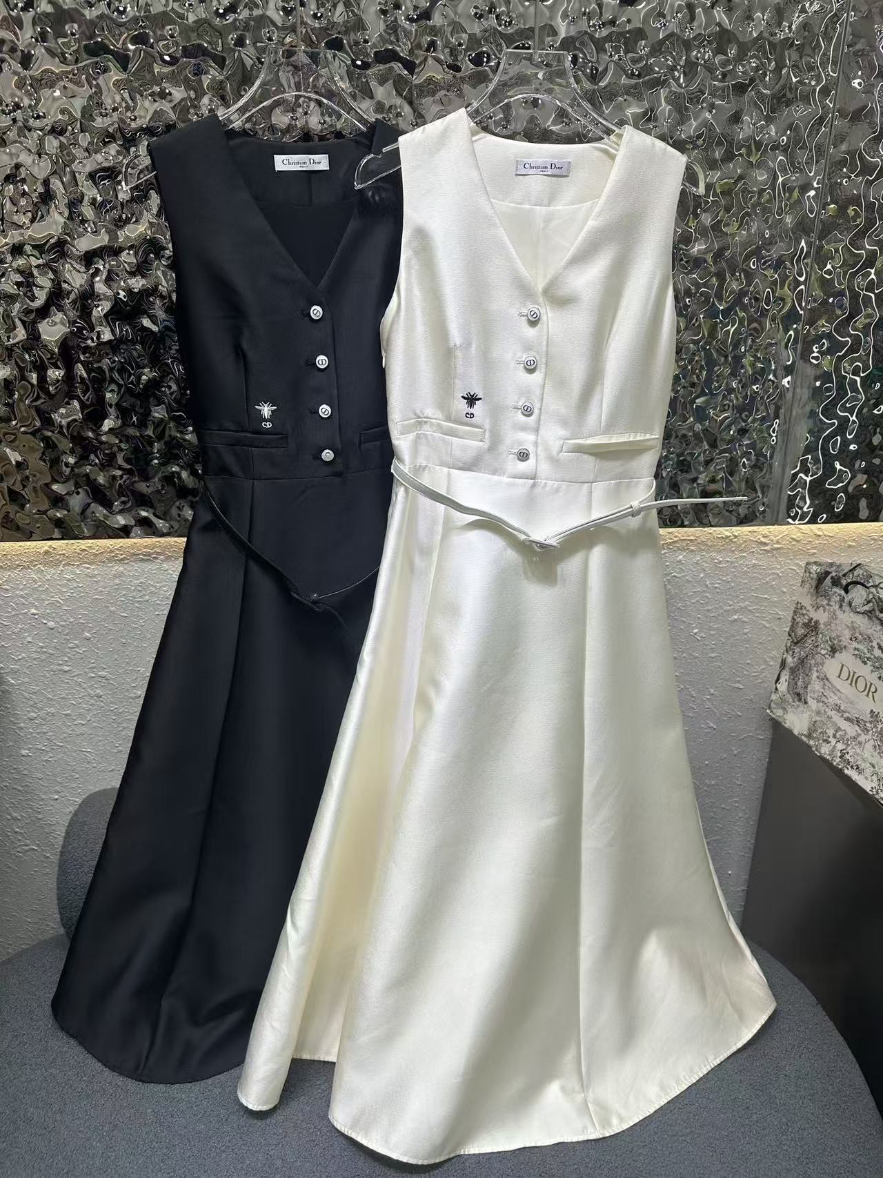 DI0R高品質Vネックのノースリーブドレス【50％割引+送料無料】