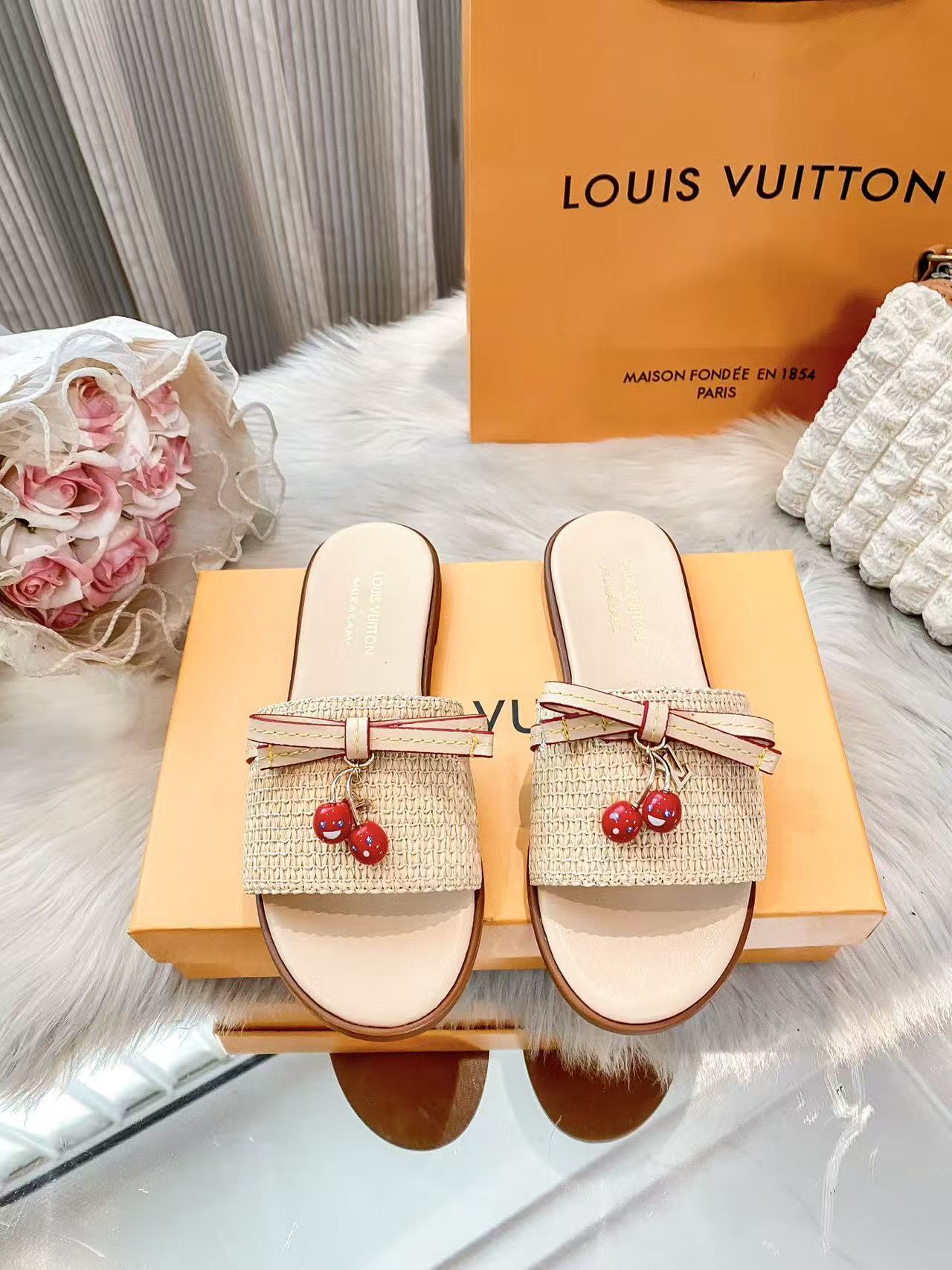 LVチェリースリッパ【50％割引+送料無料】