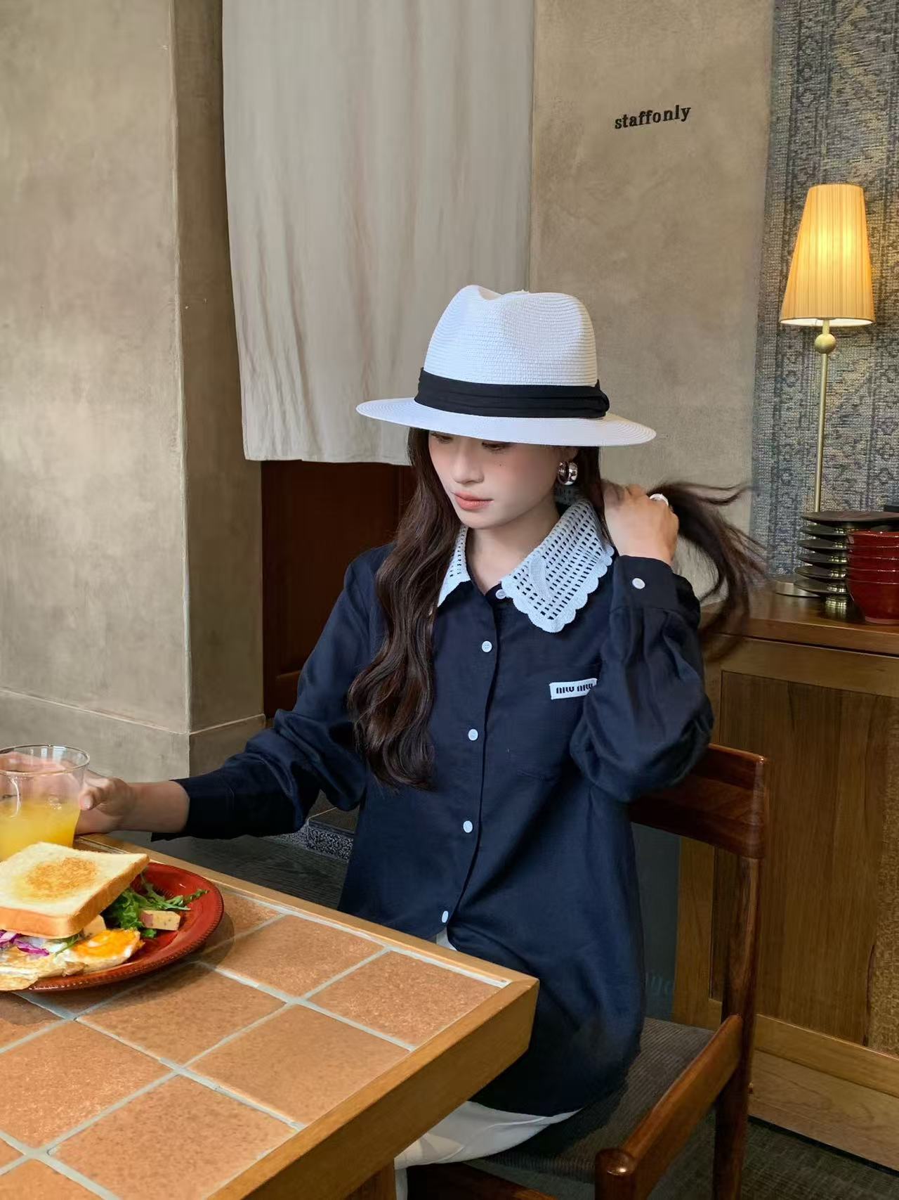 M1UM1U レース襟ブラウス【50％割引+送料無料】