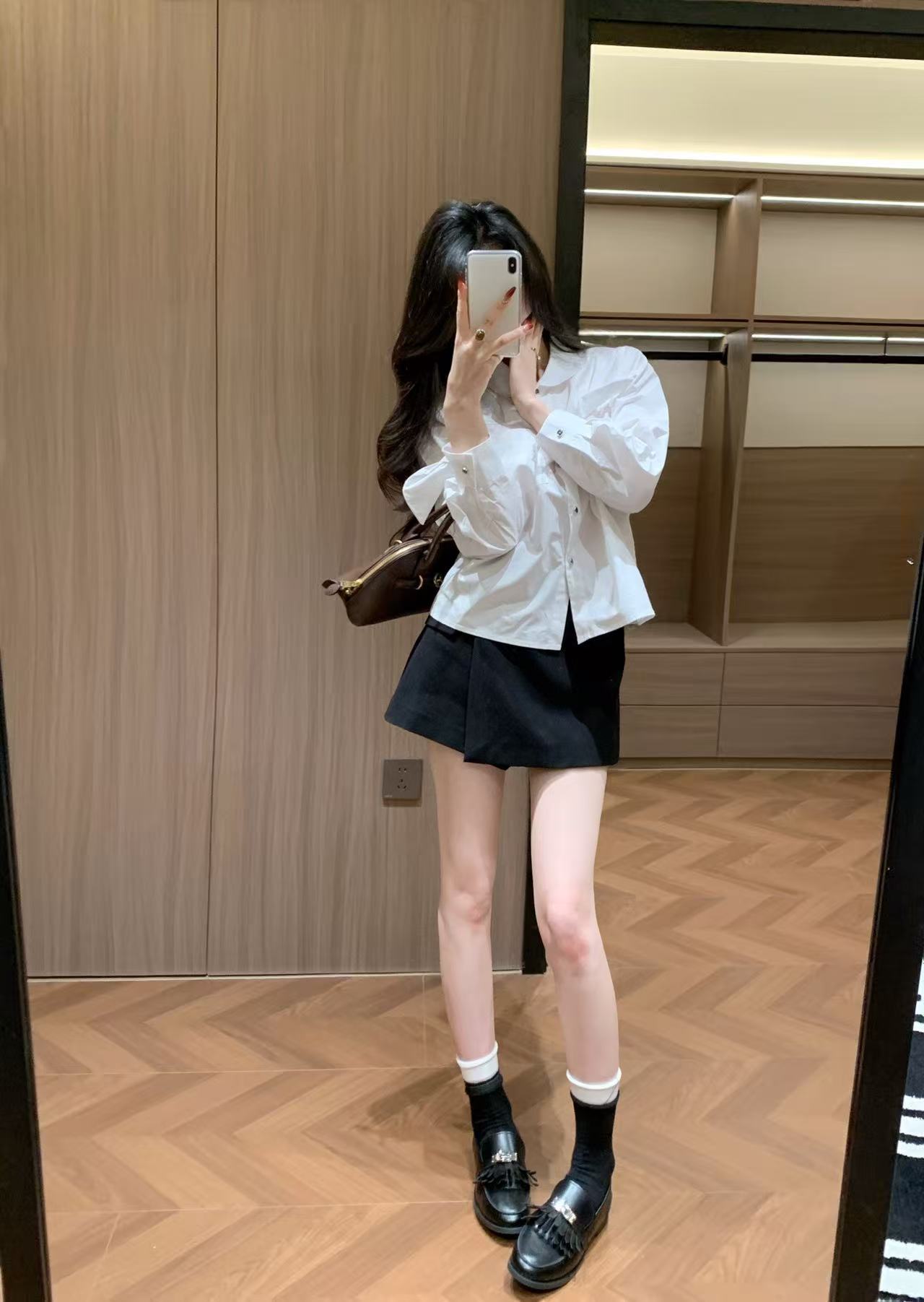 M1UM1U シンプルなシャツ【50％割引+送料無料】