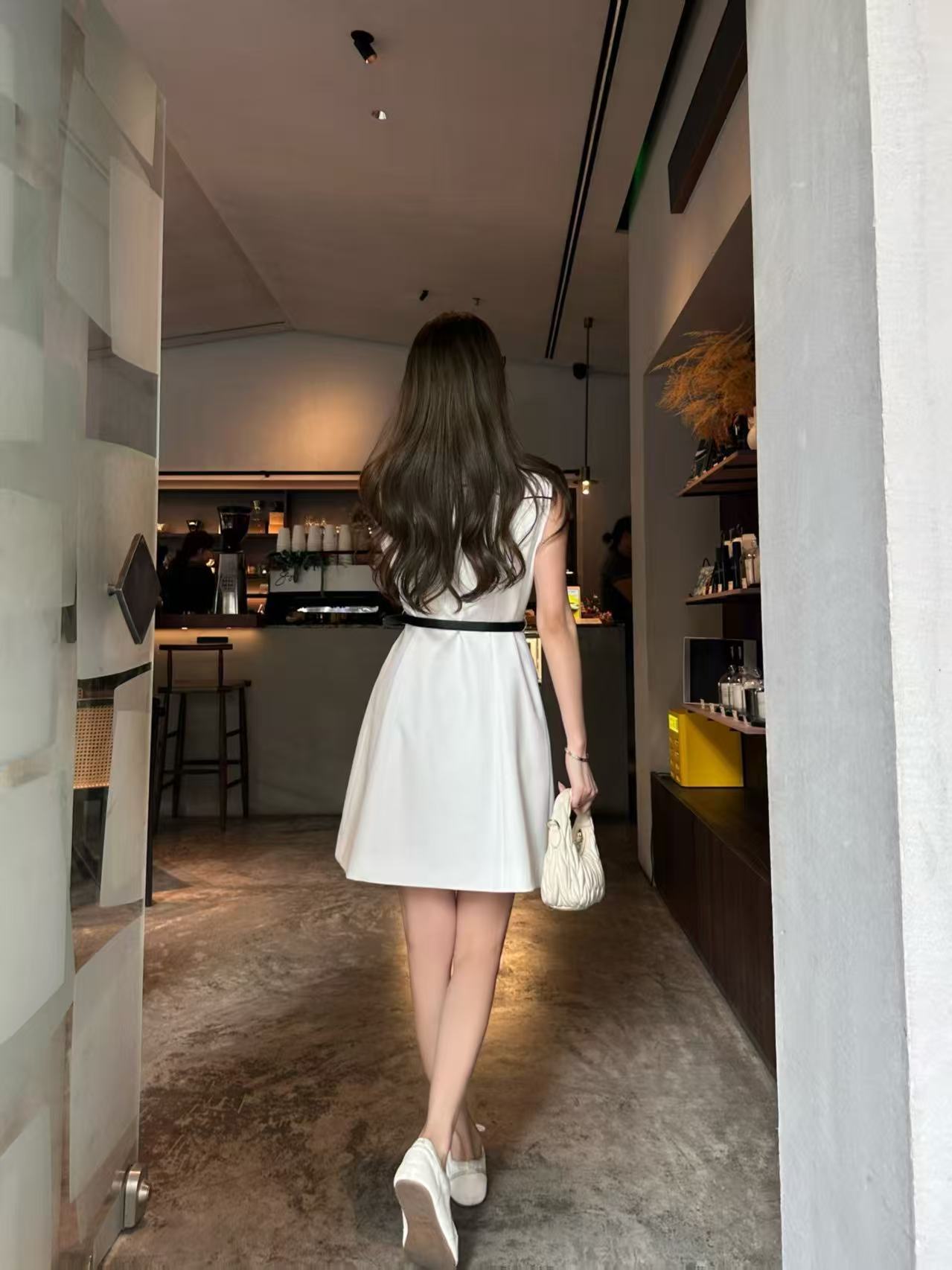 LVファスナー付きノースリーブドレス【50％割引+送料無料】