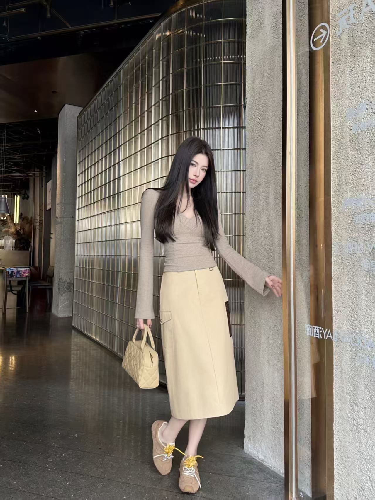 LVポケットプリントミディスカート【50％割引+送料無料】