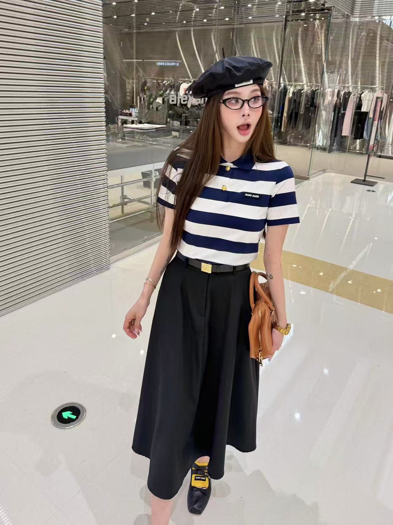 M1UM1U高品質トップス＋スカート ツーピースセット【50％割引+送料無料】