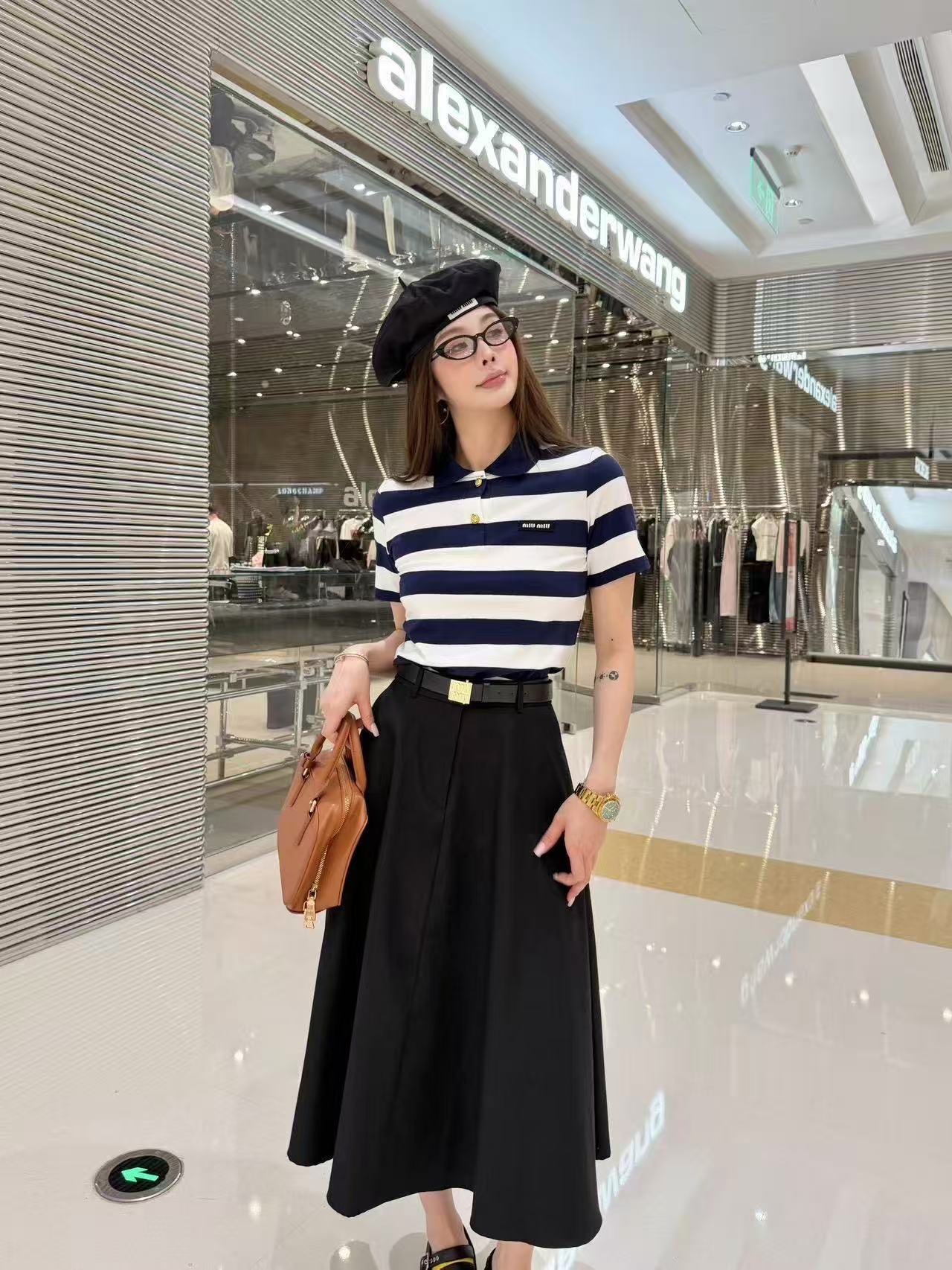 M1UM1U高品質トップス＋スカート ツーピースセット【50％割引+送料無料】