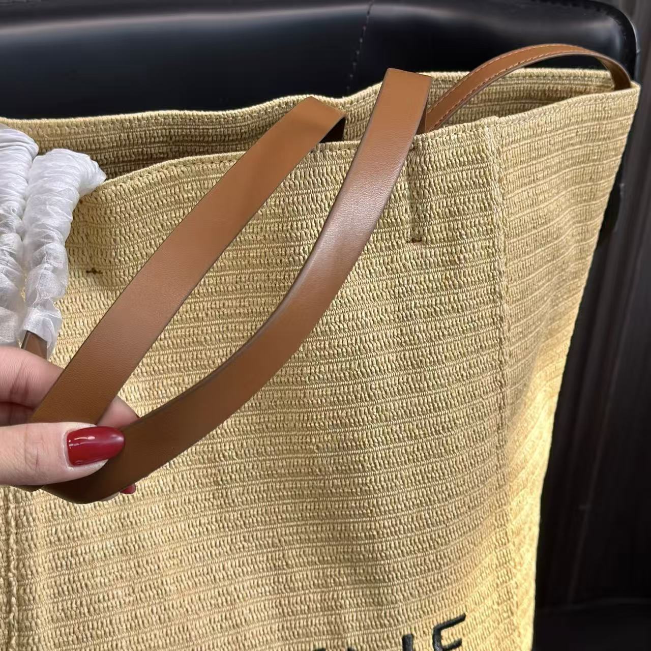 CEL1NE ストロートートバッグ【50％割引+送料無料】