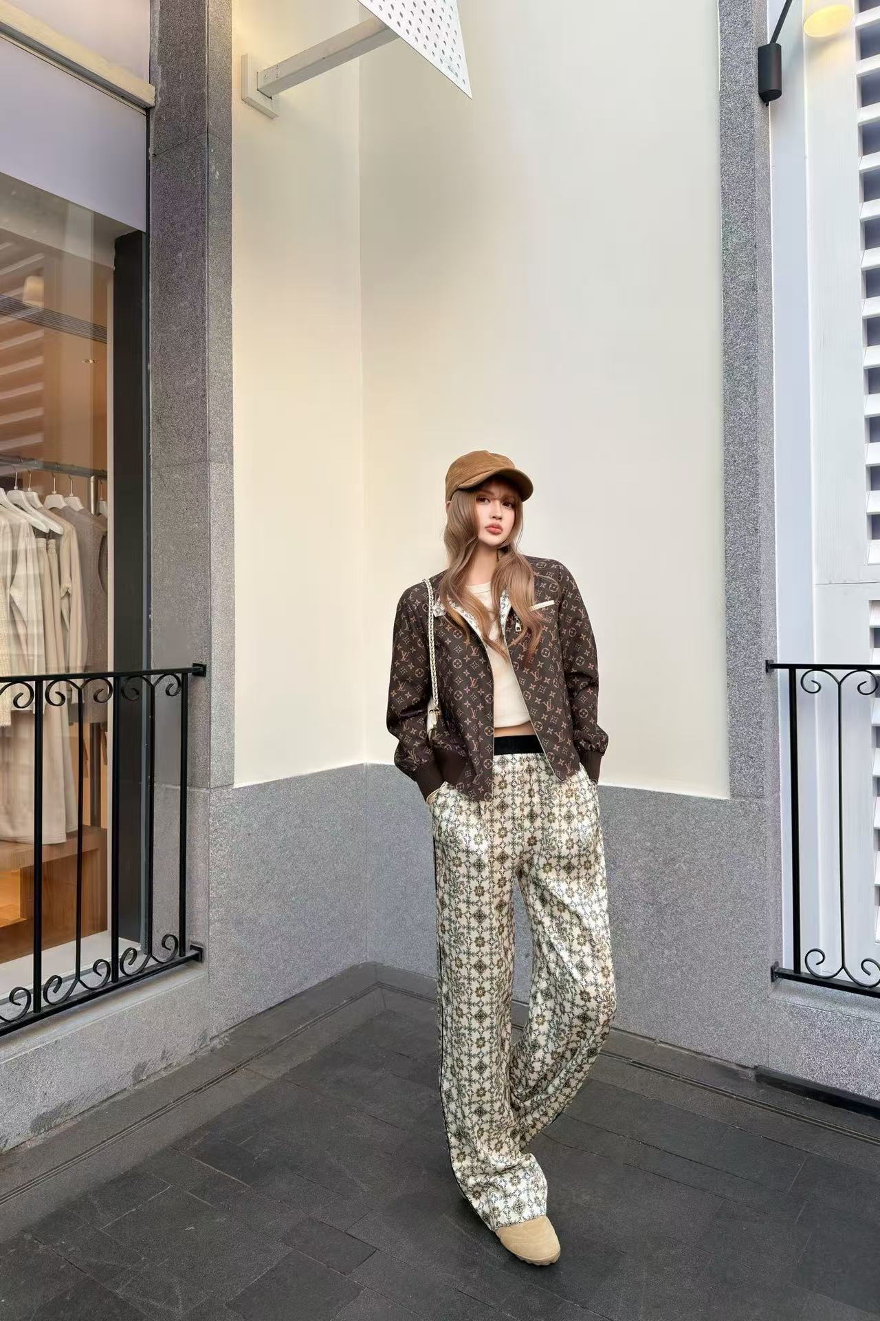 LV リバーシブル スタンドカラー ジャケット【50％割引+送料無料】