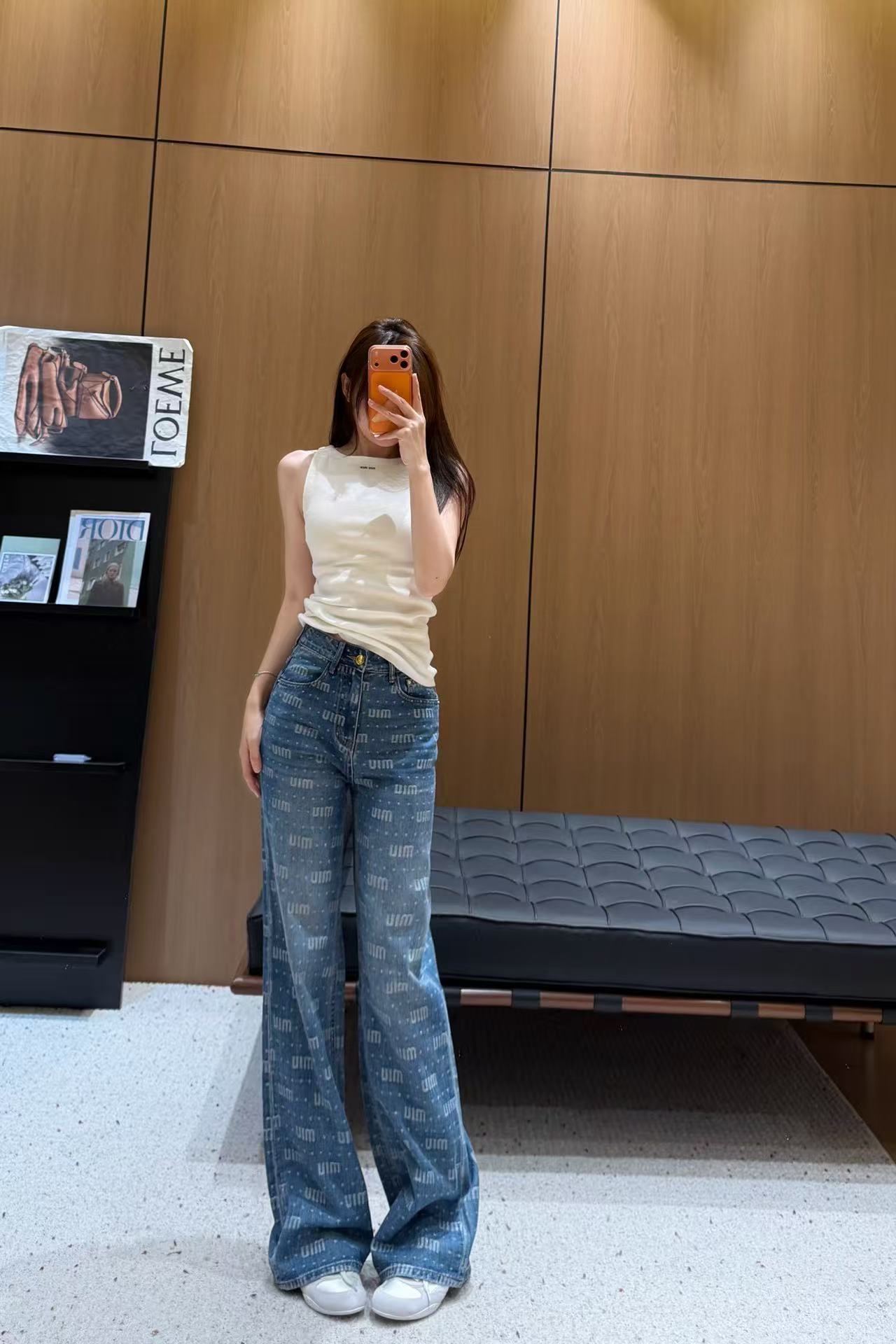 M1UM1U オールレターデニムジーンズ【50％割引+送料無料】