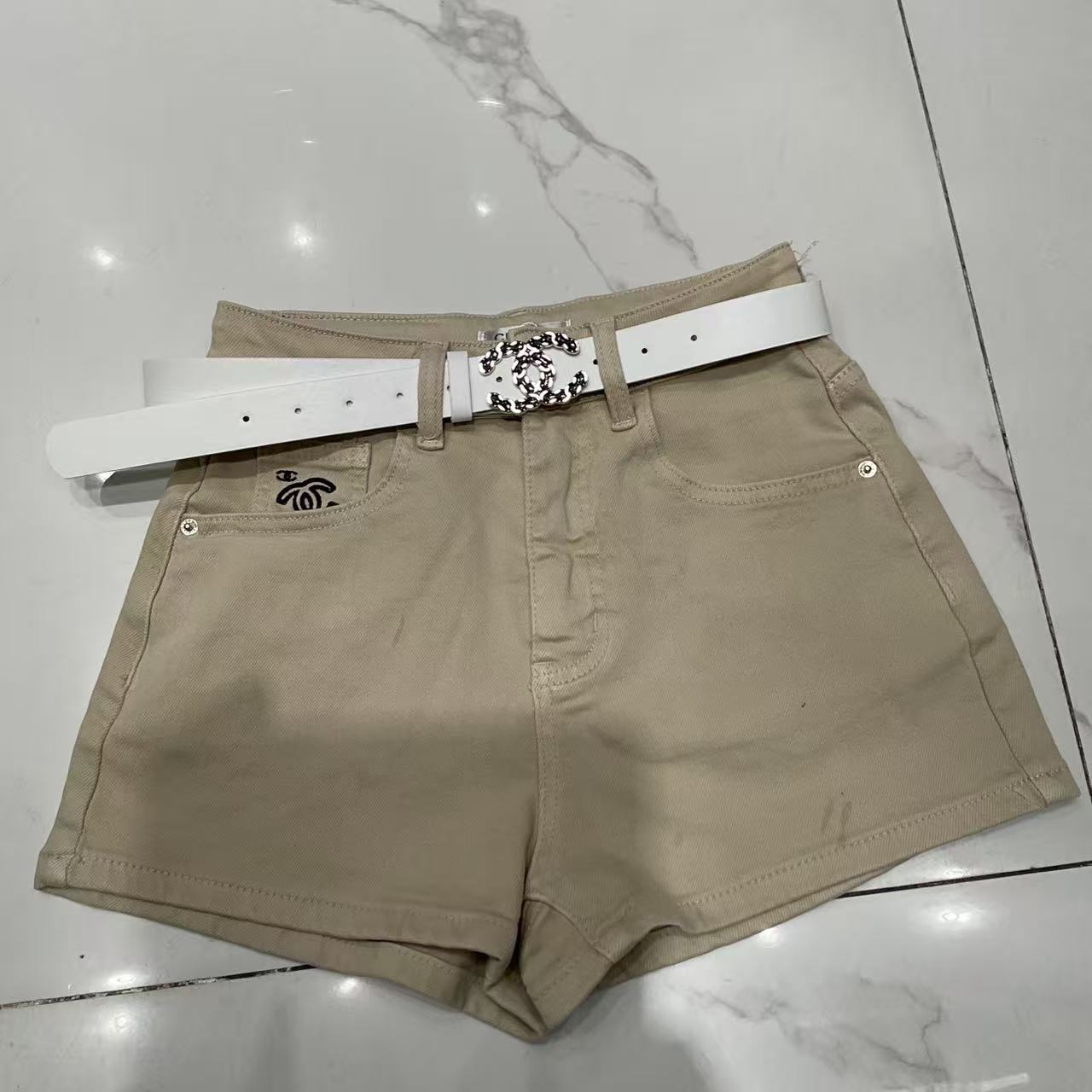 CHANE1 ダブルC デニムショーツ【50％割引+送料無料】