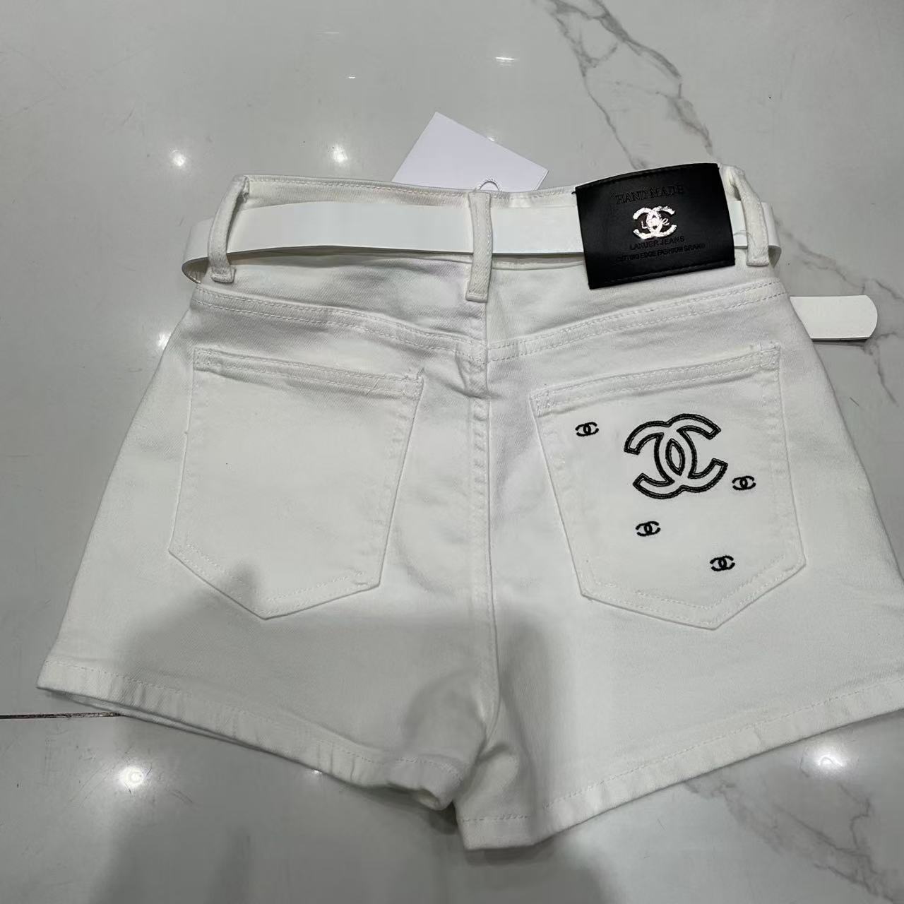 CHANE1 ダブルC デニムショーツ【50％割引+送料無料】