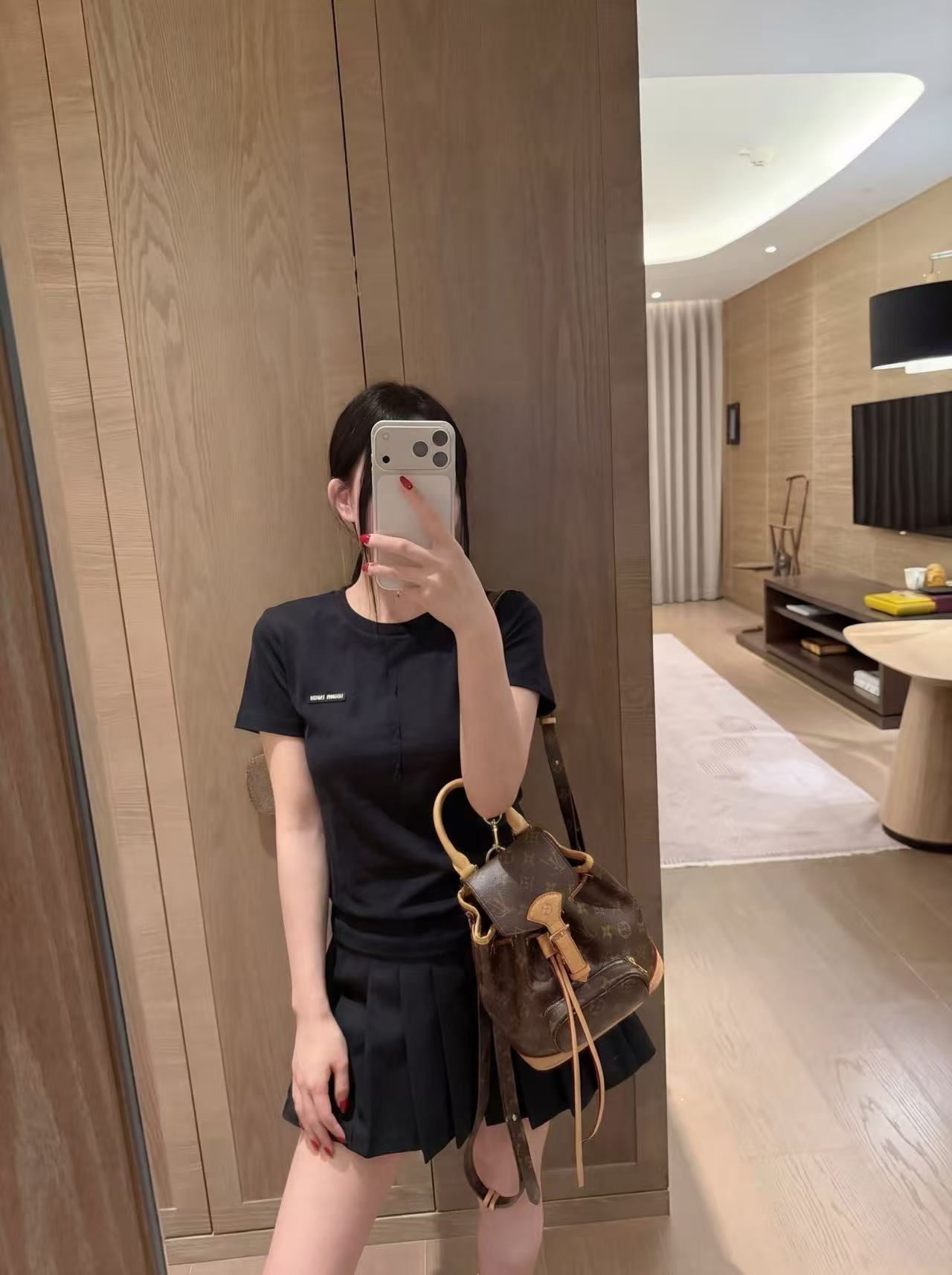 M1UM1U シンプルなTシャツ＋スカートのツーピースセット【50％割引+送料無料】