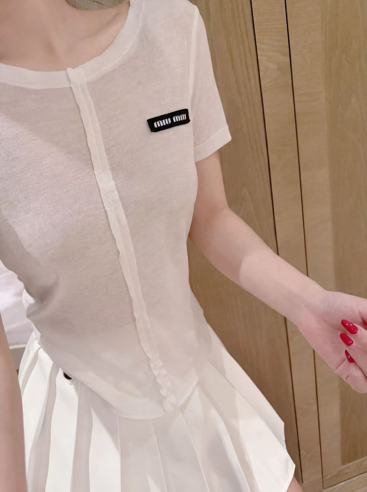 M1UM1U シンプルなTシャツ＋スカートのツーピースセット【50％割引+送料無料】