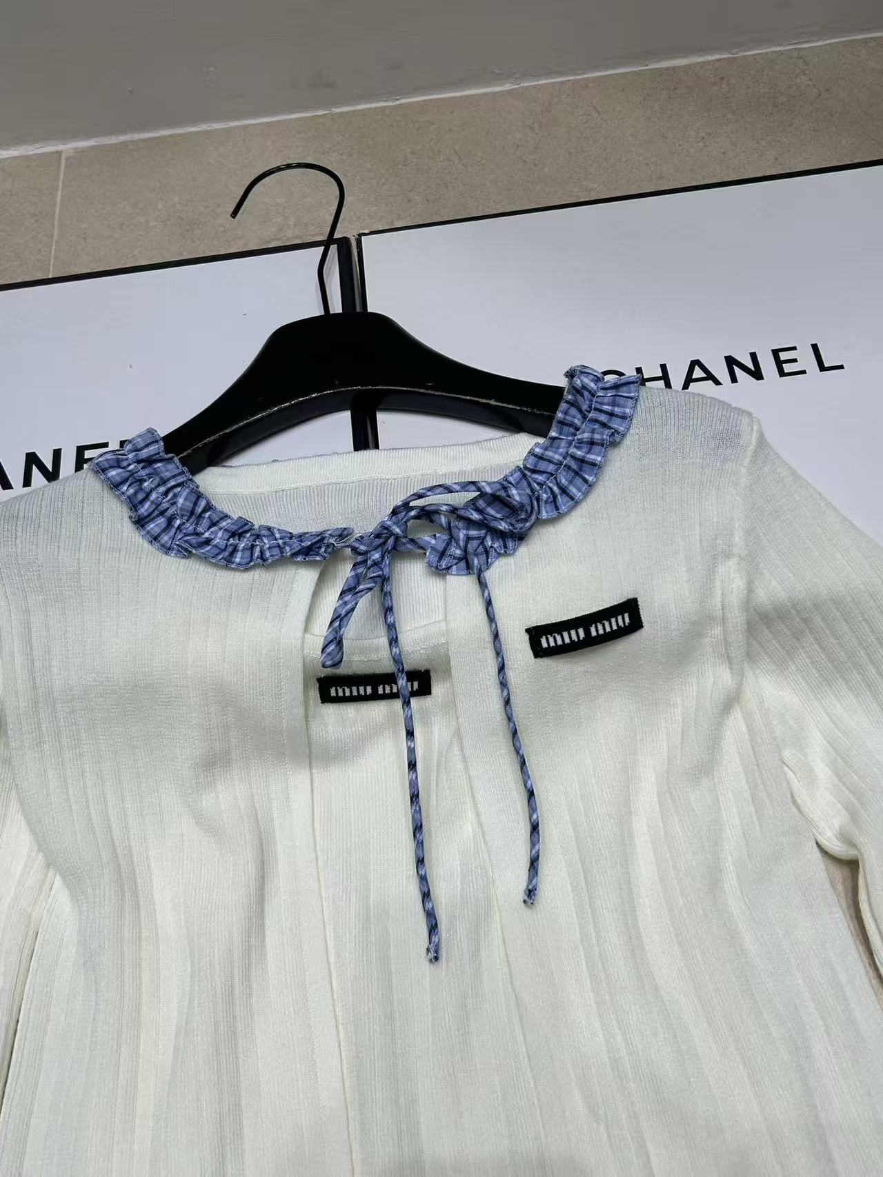 M1UM1U ウールキャミソール＋カーディガン【50％割引+送料無料】