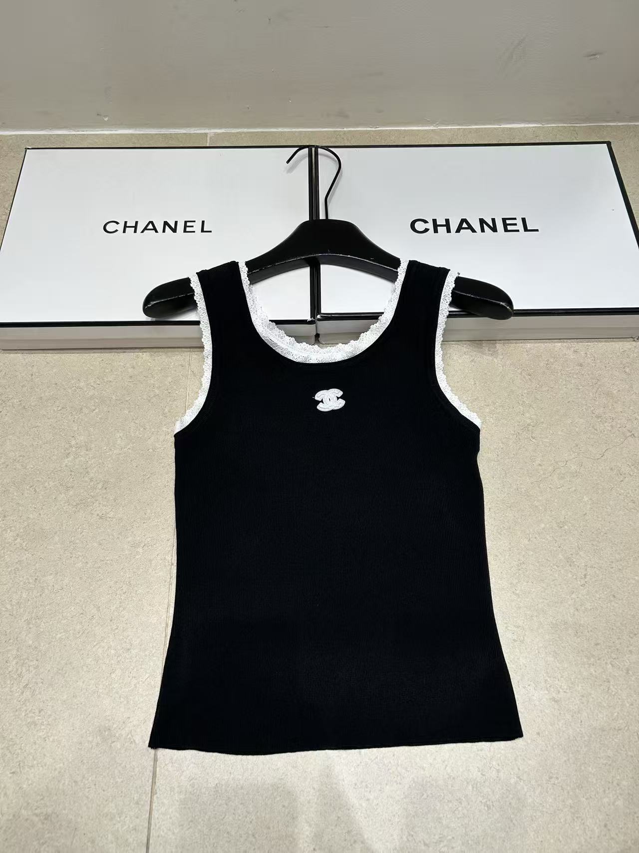 CHANE1 ダブルC レースウールベスト【50％割引+送料無料】