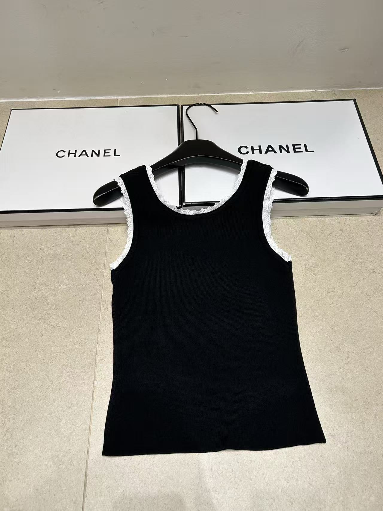 CHANE1 ダブルC レースウールベスト【50％割引+送料無料】