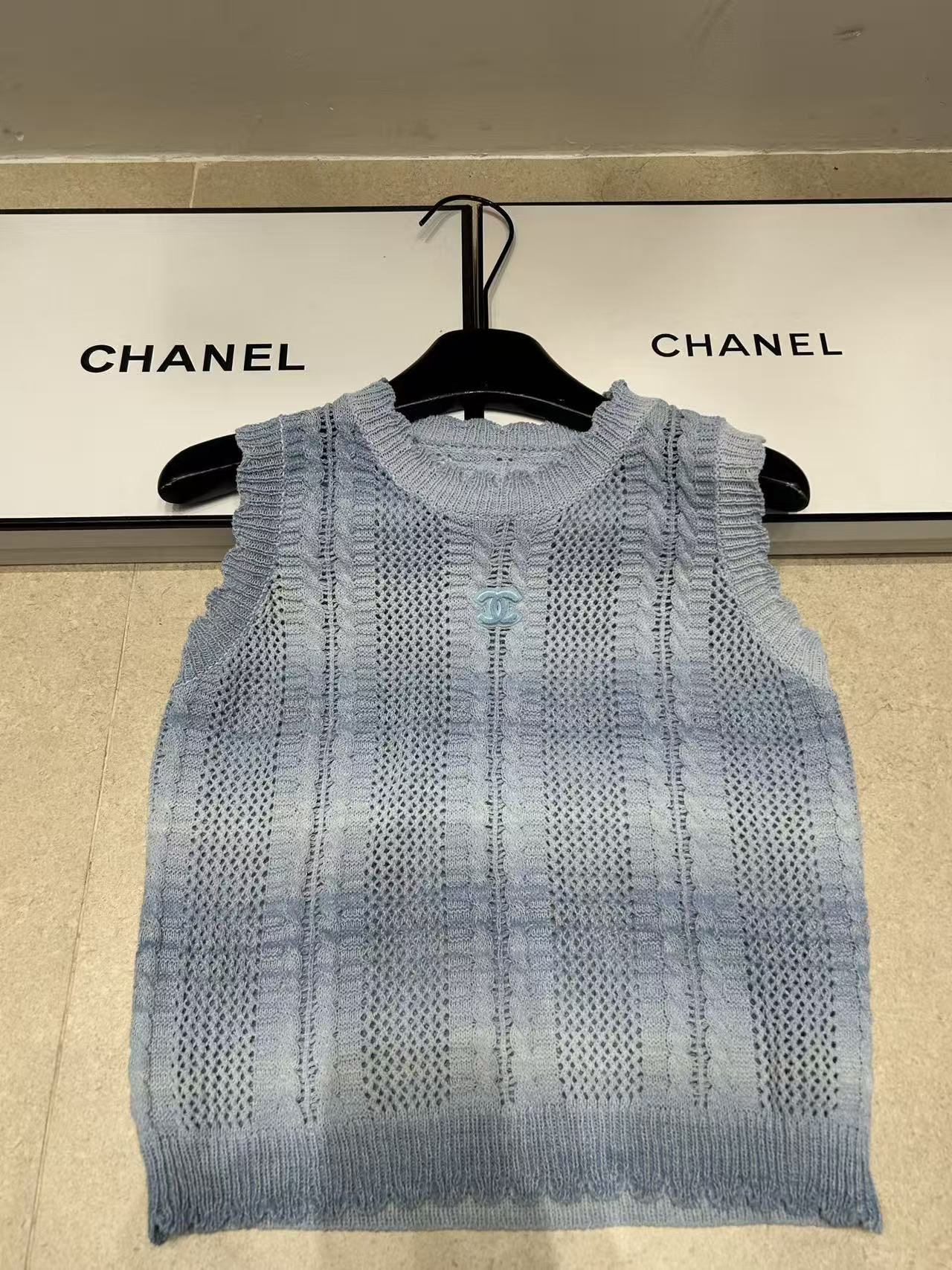 CHANE1 カーブエッジ ダブルC ウールベスト【50％割引+送料無料】