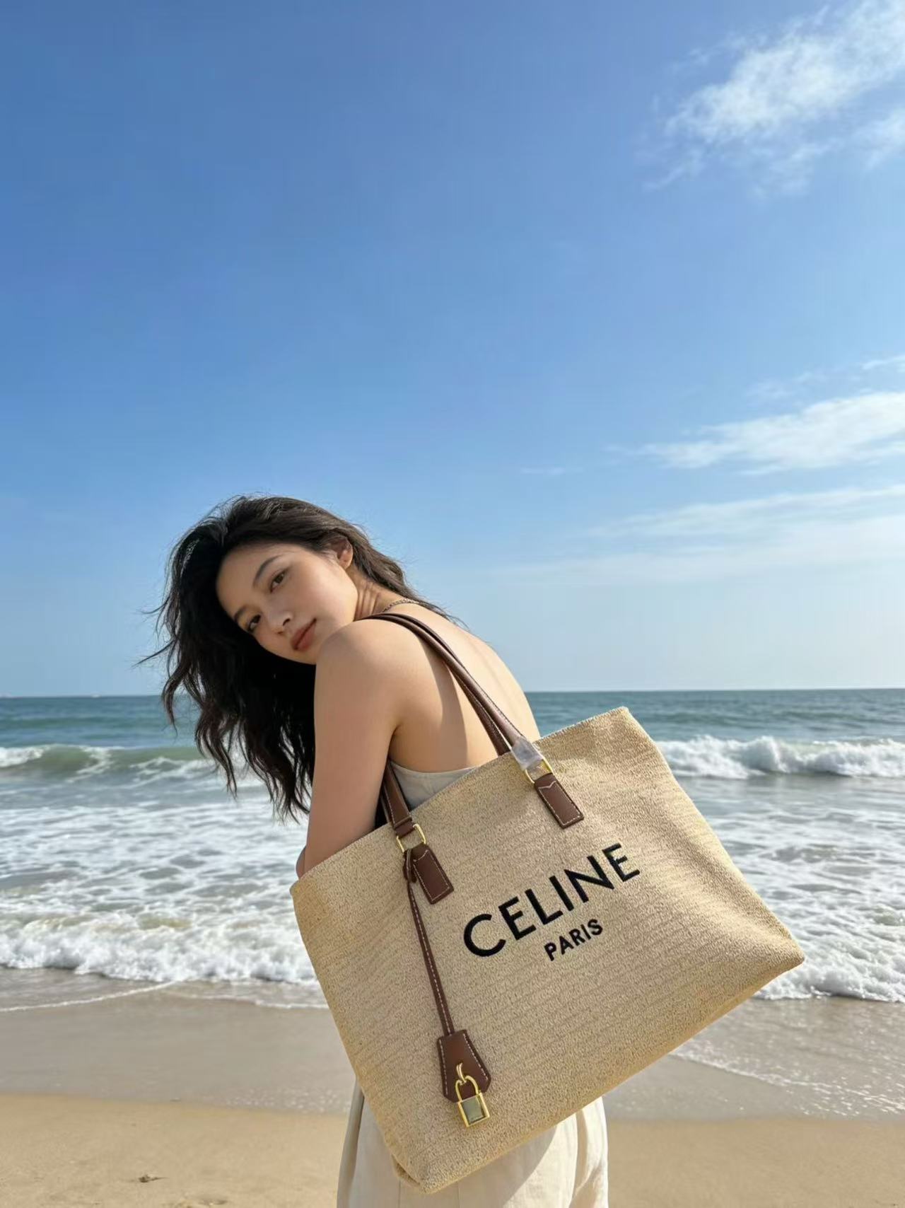 CEL1NE ストロー織りレターショッピングバッグ【50％割引+送料無料】