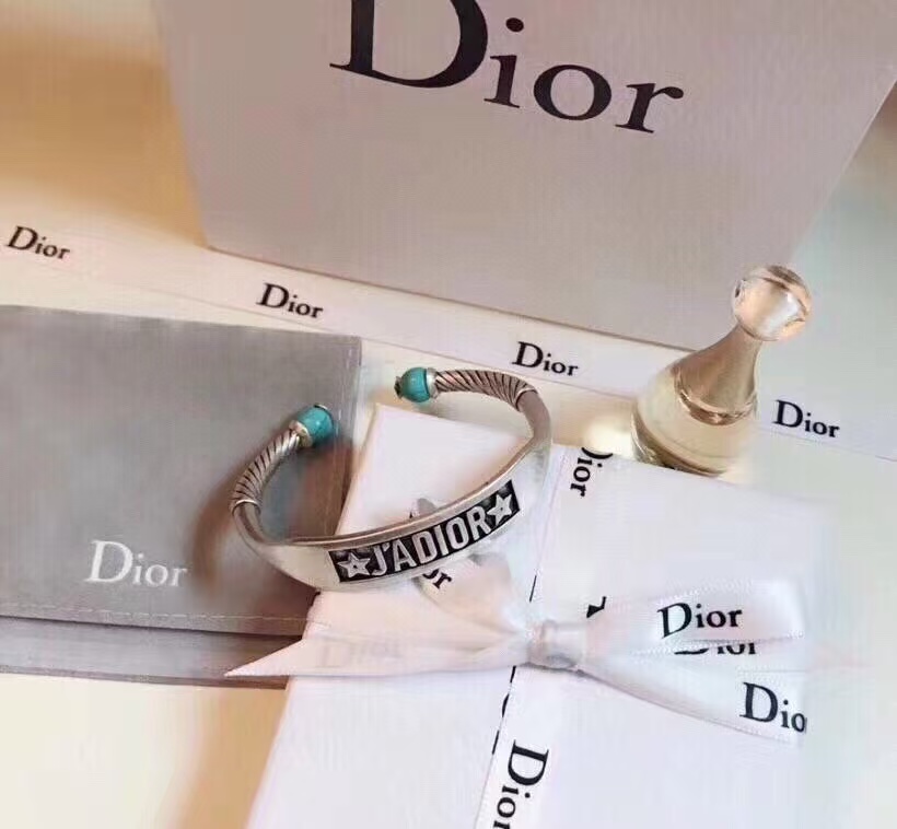 DI0R五芒星の文字が入ったオープンブレスレット【50％割引+送料無料】