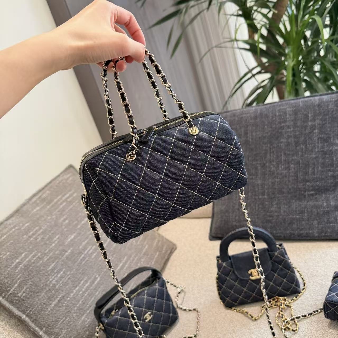 CHANE1チェーンデニムボウリングバッグ【50％割引+送料無料】