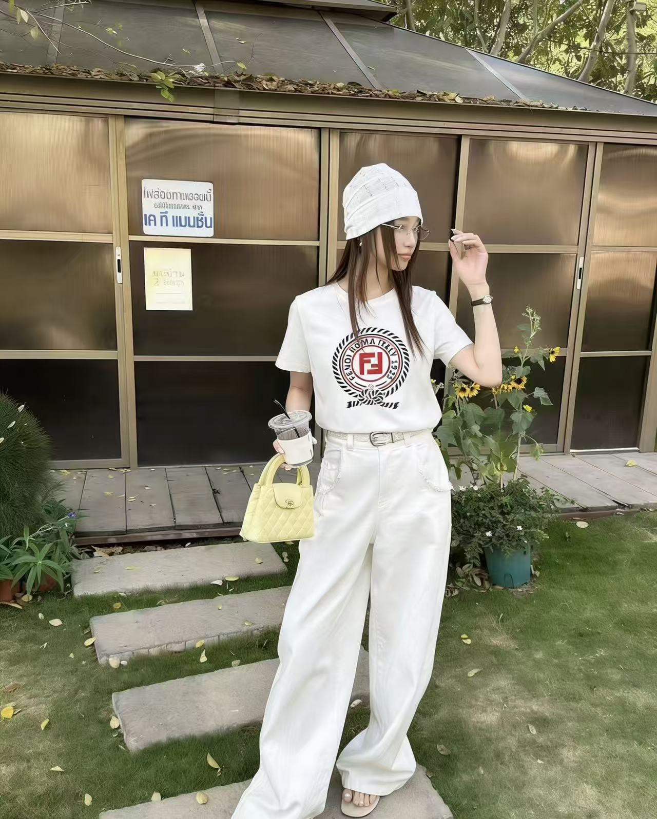 FEND1 シンプルレターTシャツ【50％割引+送料無料】