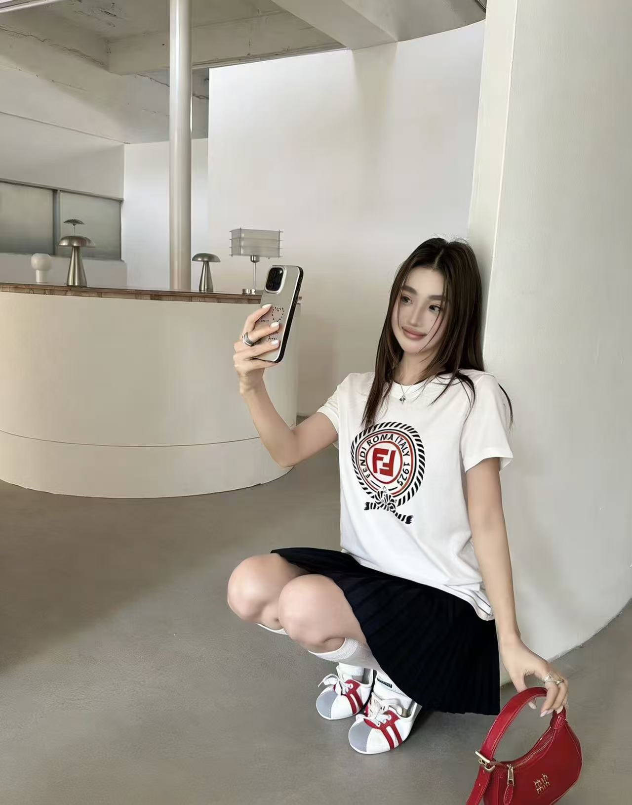 FEND1 シンプルレターTシャツ【50％割引+送料無料】