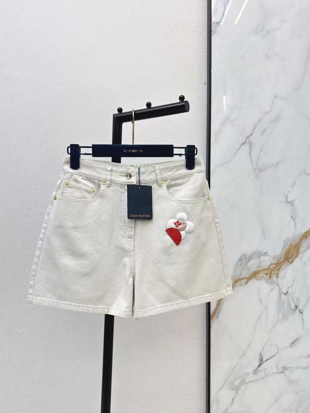 LV 四つ葉のクローバー デニムショートパンツ＆ジャケット 2点セット【50％割引+送料無料】