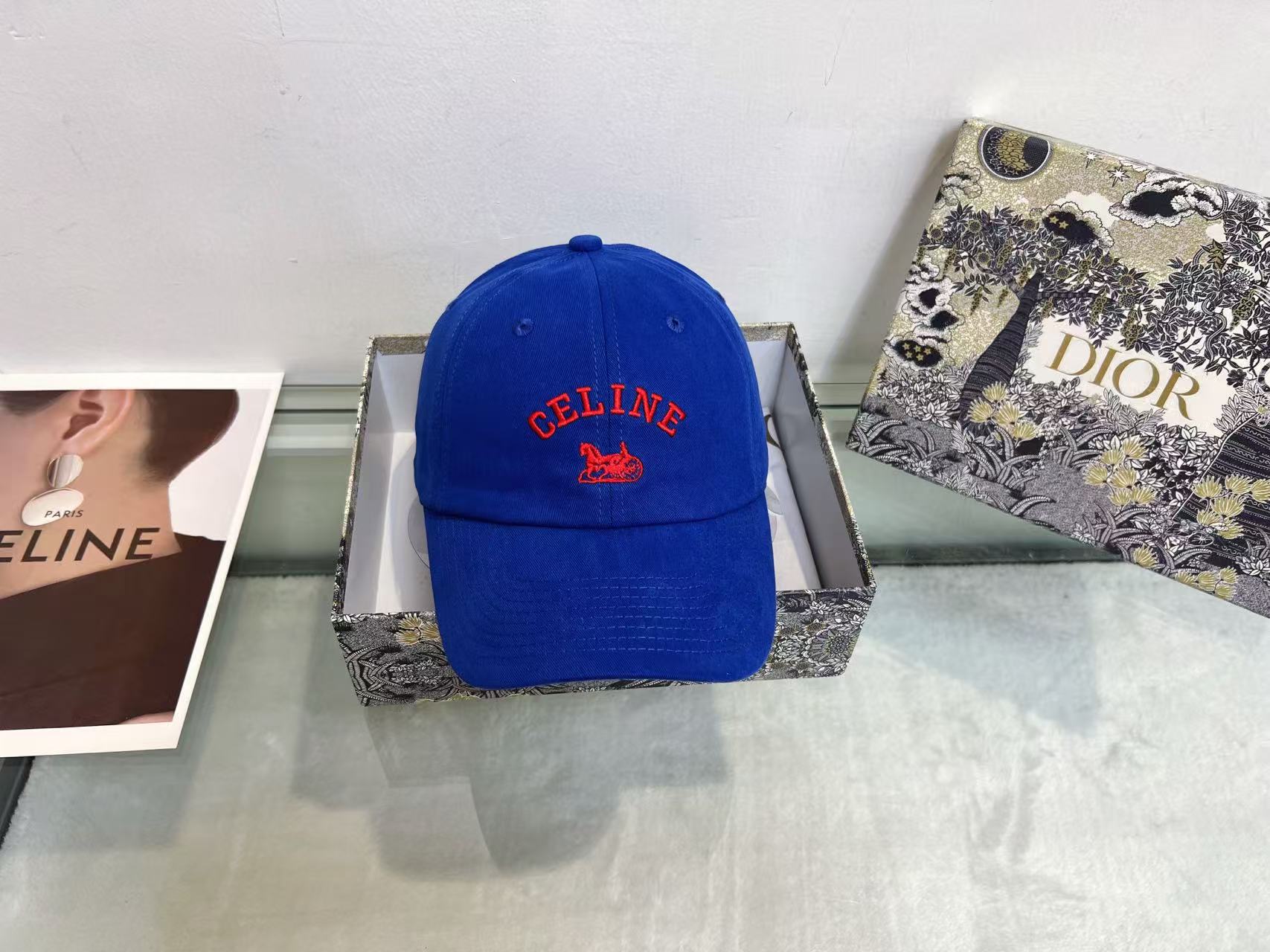 CEL1NE刺繍入りレターベースボールキャップ【50％割引+送料無料】