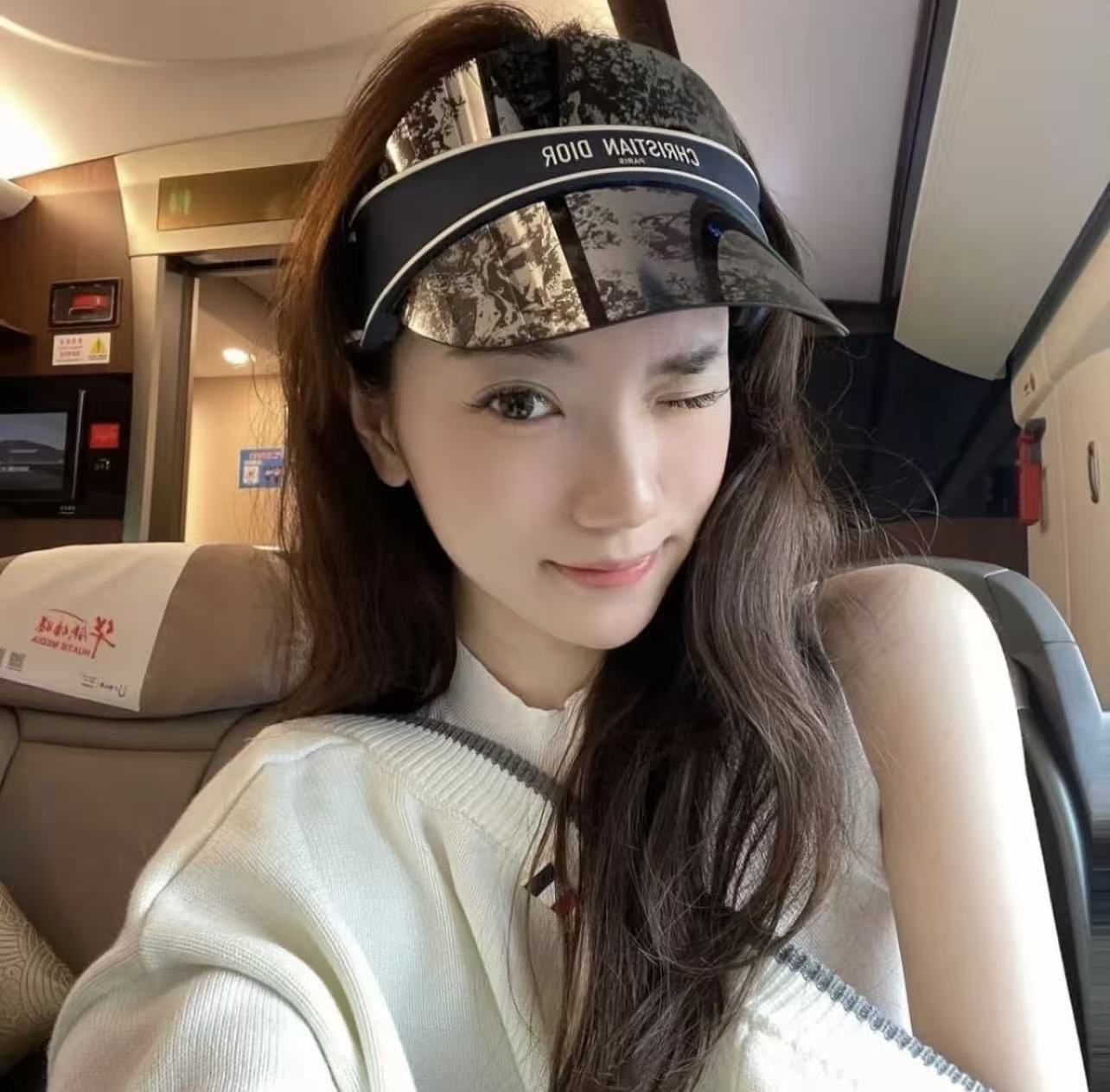 DIOR ロゴプリント オープントップバイザー【50％割引+送料無料】