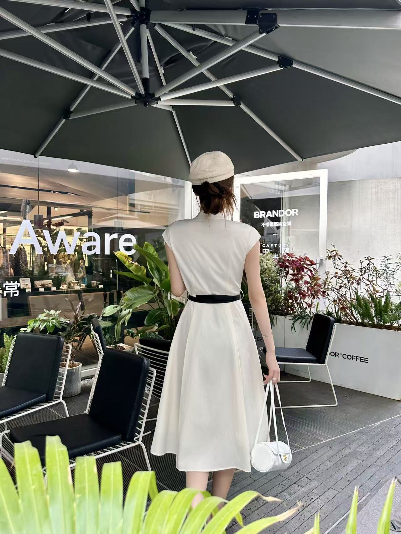 PR4DA 高品質トライアングルロゴ ノースリーブドレス【50％割引+送料無料】