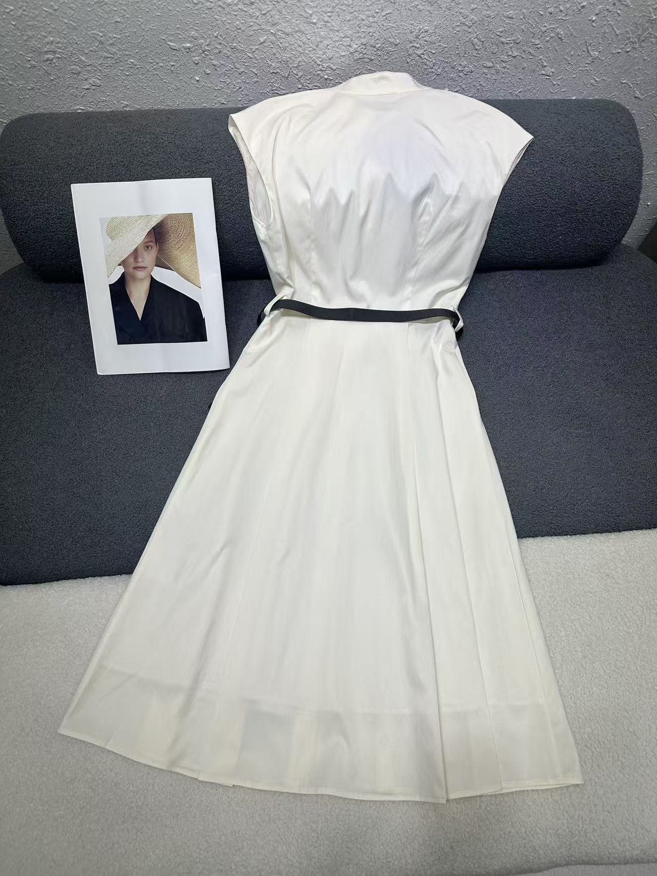 PR4DA 高品質トライアングルロゴ ノースリーブドレス【50％割引+送料無料】