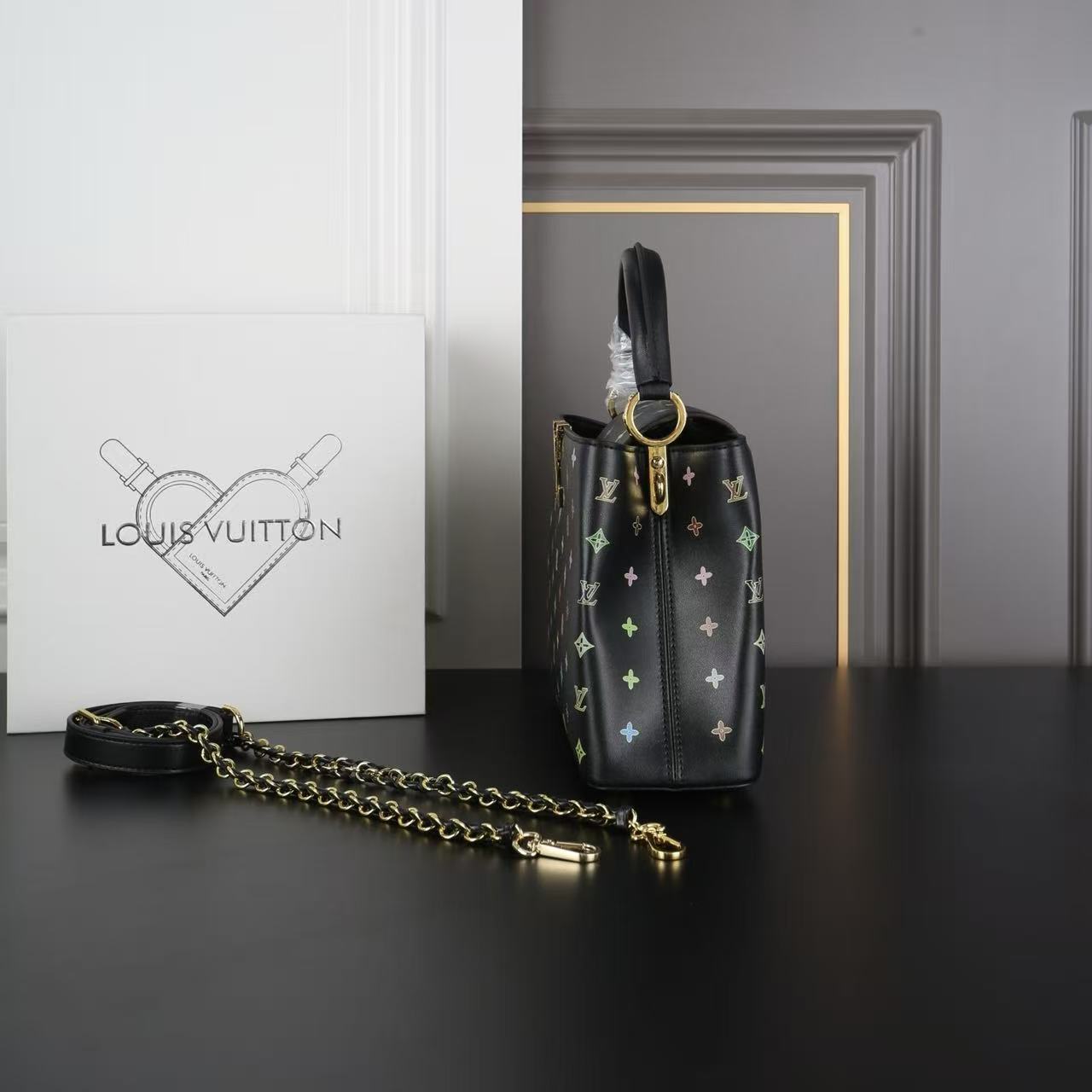 LV カラフル・ハンドバッグ【50％割引+送料無料】