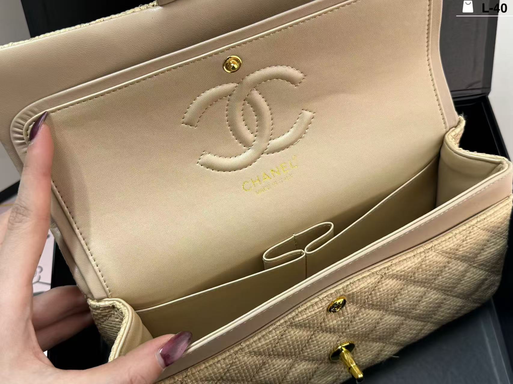 CHANE1 ライチ柄レザーチェーンバッグ【50％割引+送料無料】