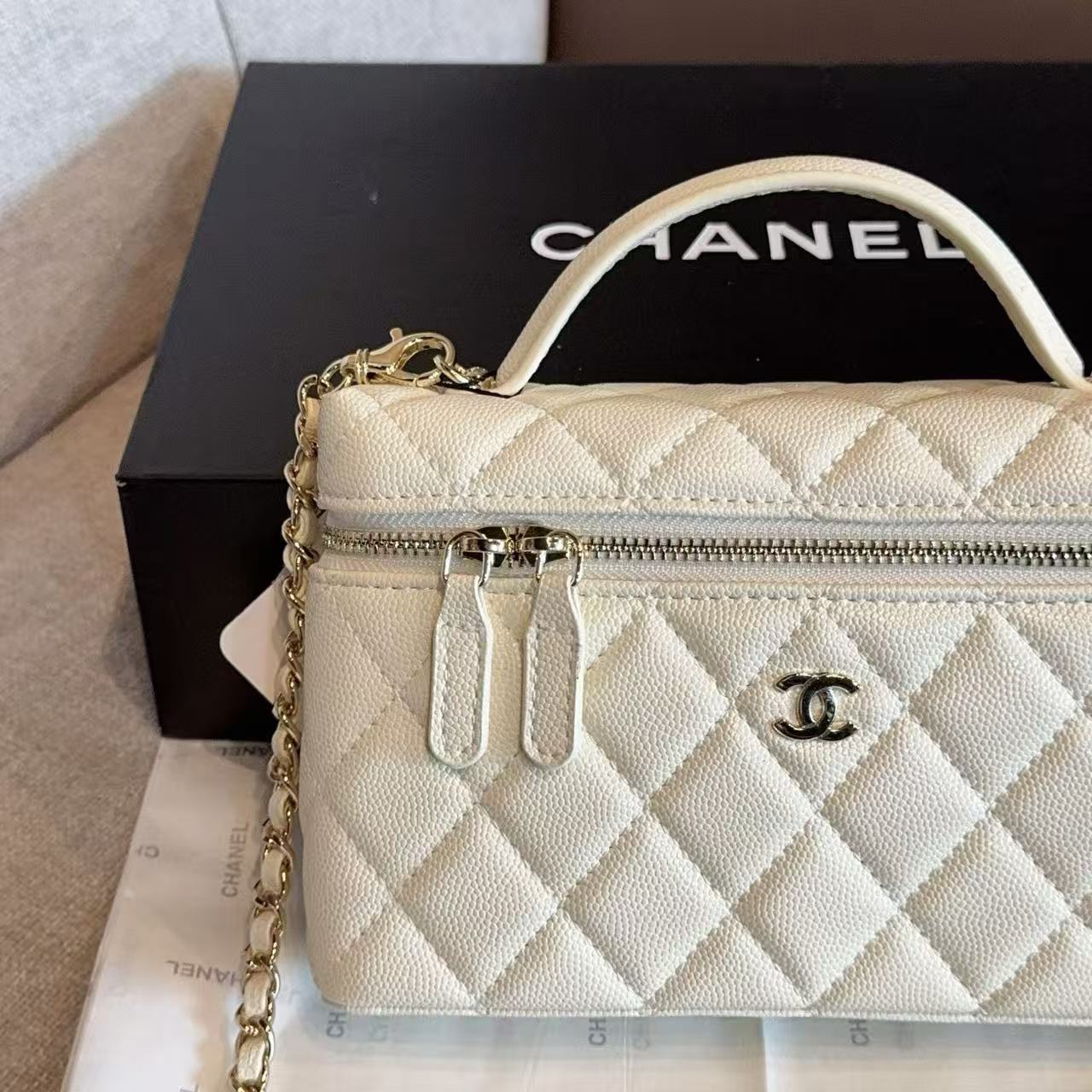 CHANE1 チェーンレザーバッグ【50％割引+送料無料】