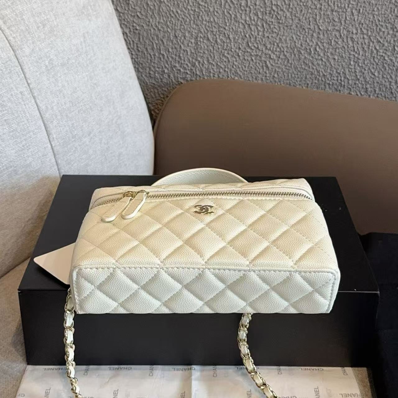 CHANE1 チェーンレザーバッグ【50％割引+送料無料】