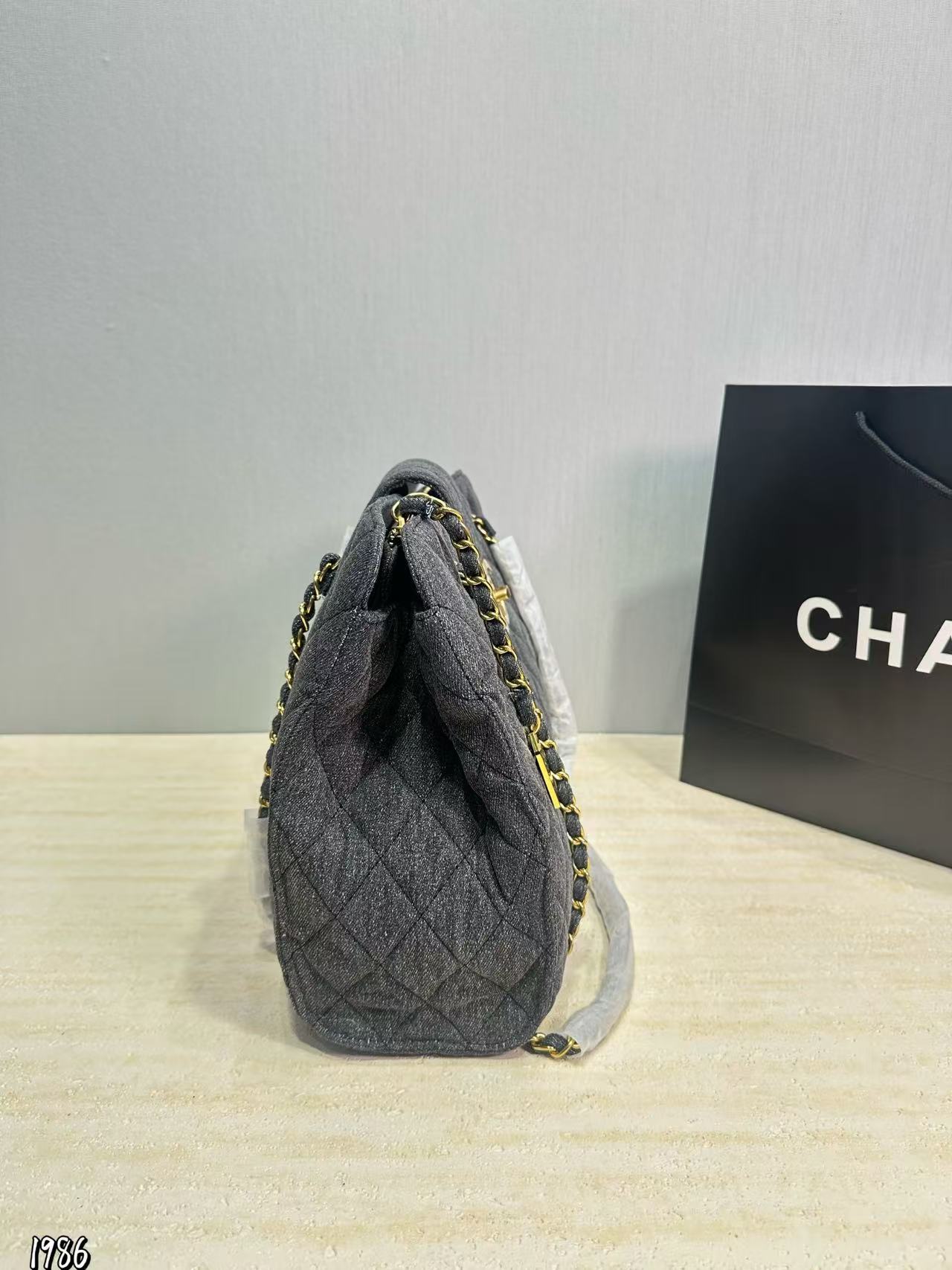 CHANE1 チェーンデニムトートバッグ【50％割引+送料無料】