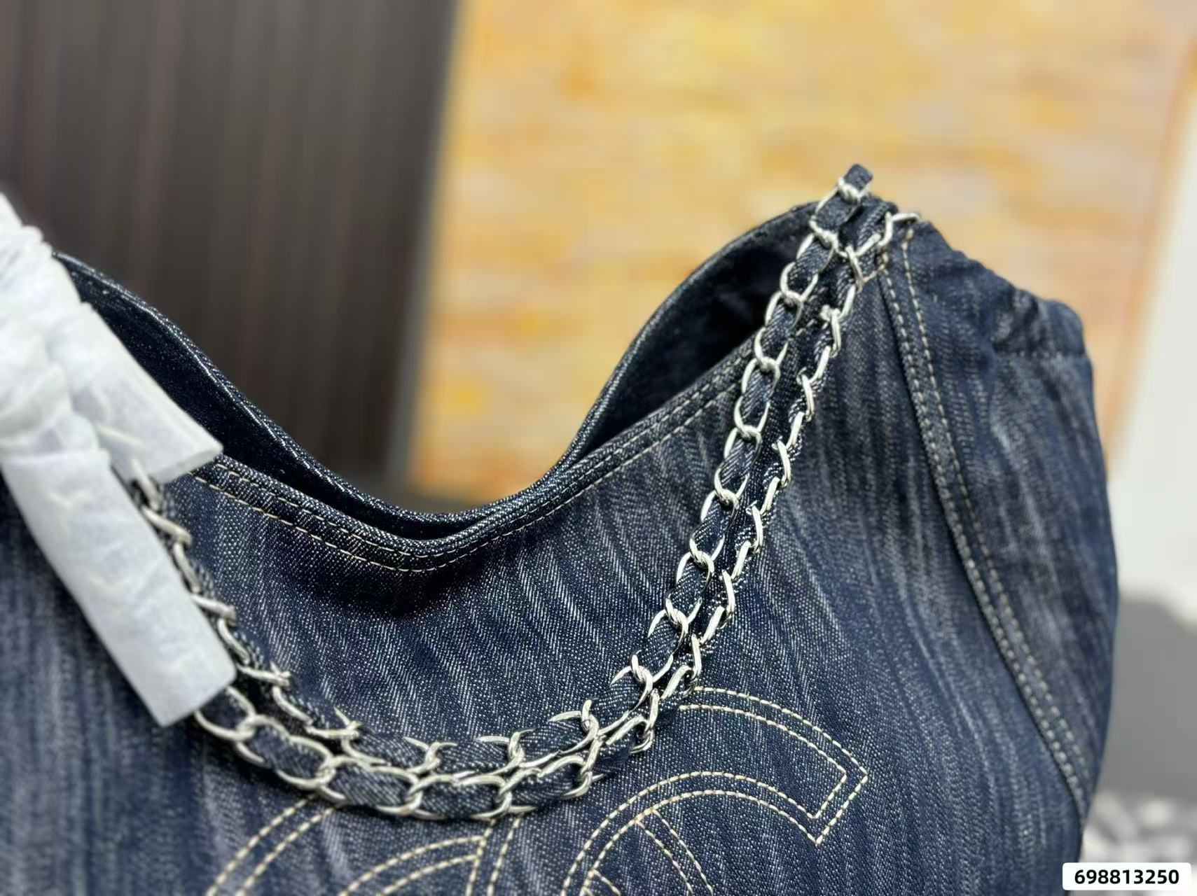 CHANE1 チェーンデニムトートバッグ【50％割引+送料無料】