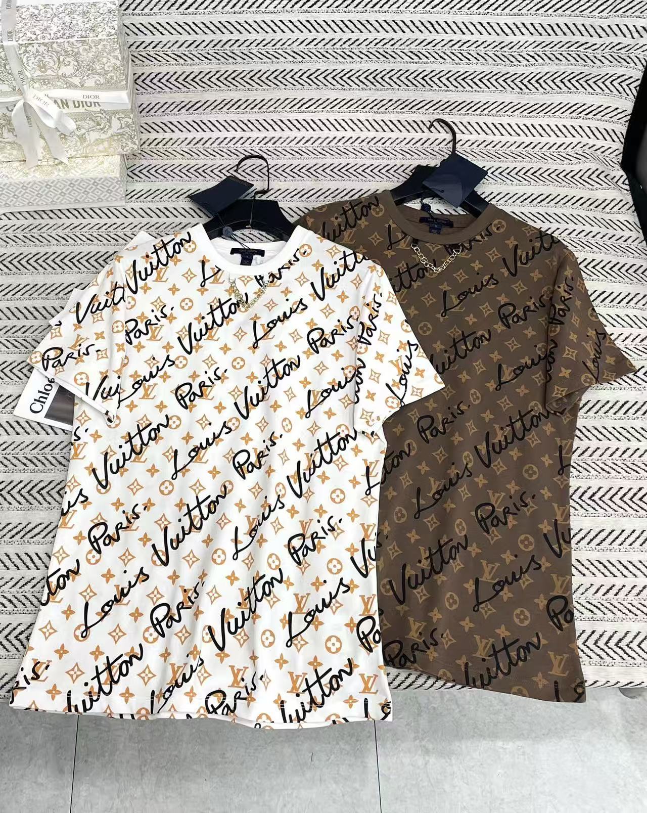 LV グラフィティプリントTシャツ【50％割引+送料無料】